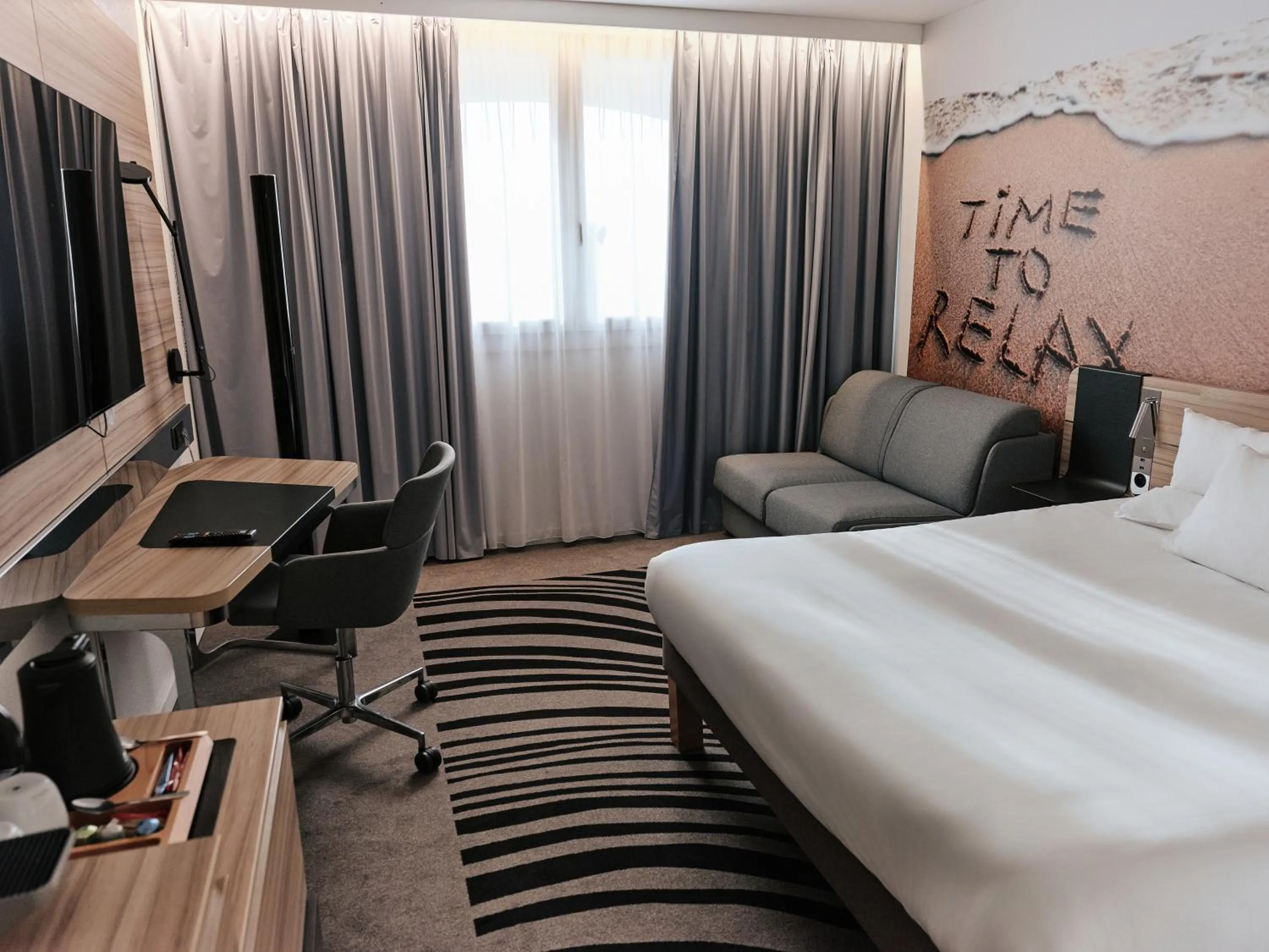 Bed in Novotel Montpellier