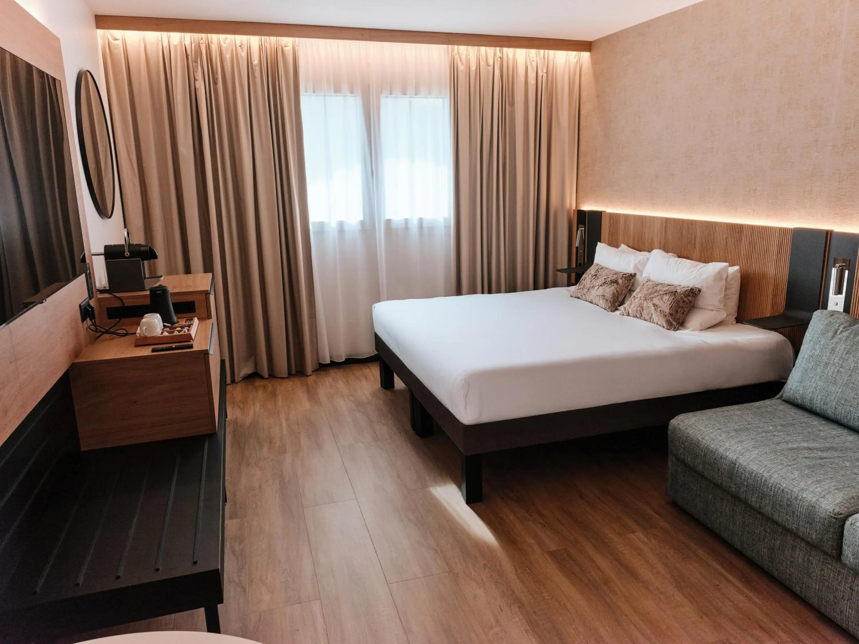 Bed in Novotel Montpellier