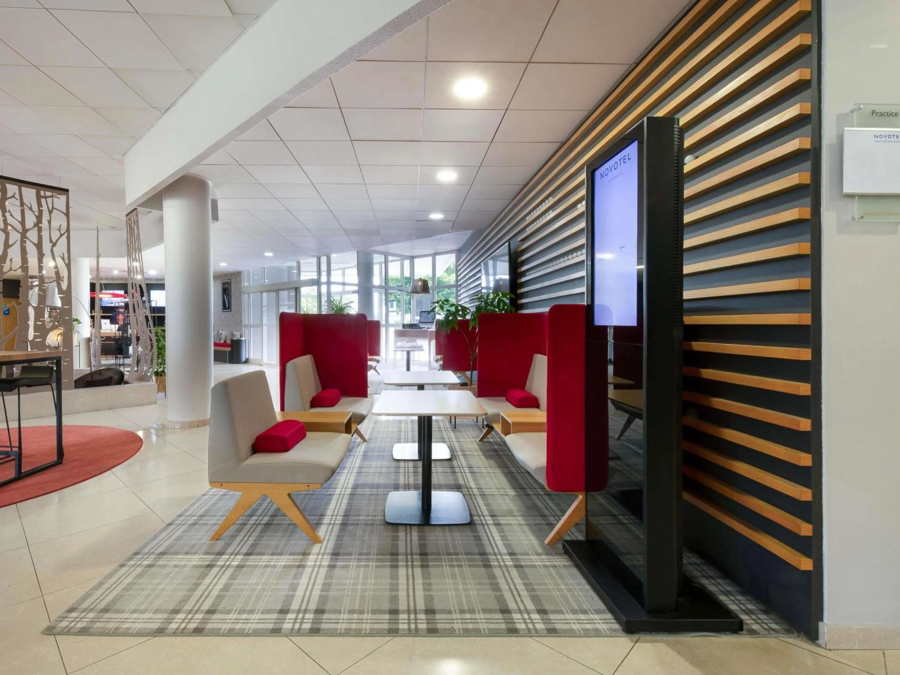 Meeting/conference room in Novotel Senart Golf De Greenparc