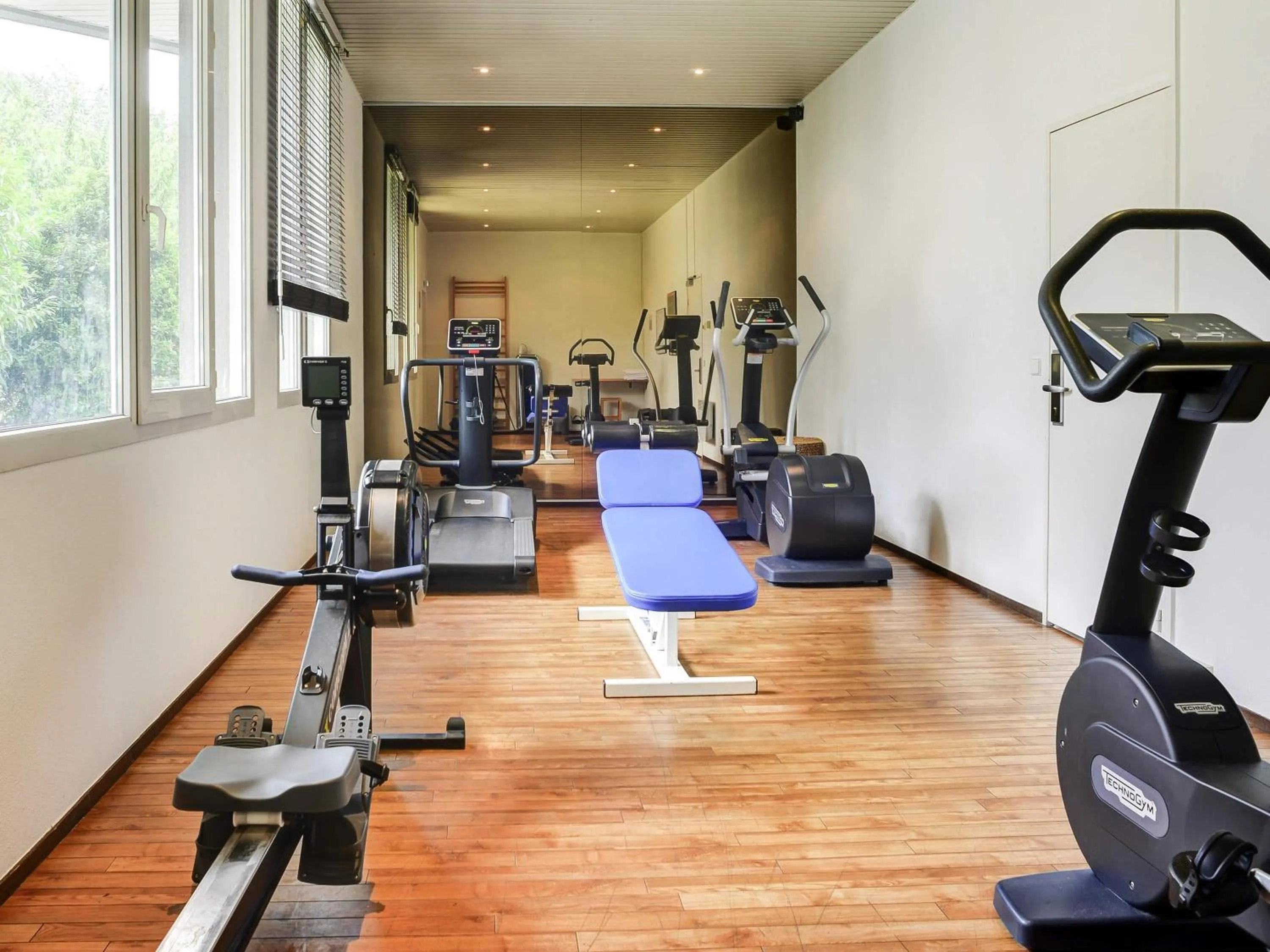 Spa and wellness centre/facilities in Novotel Senart Golf De Greenparc