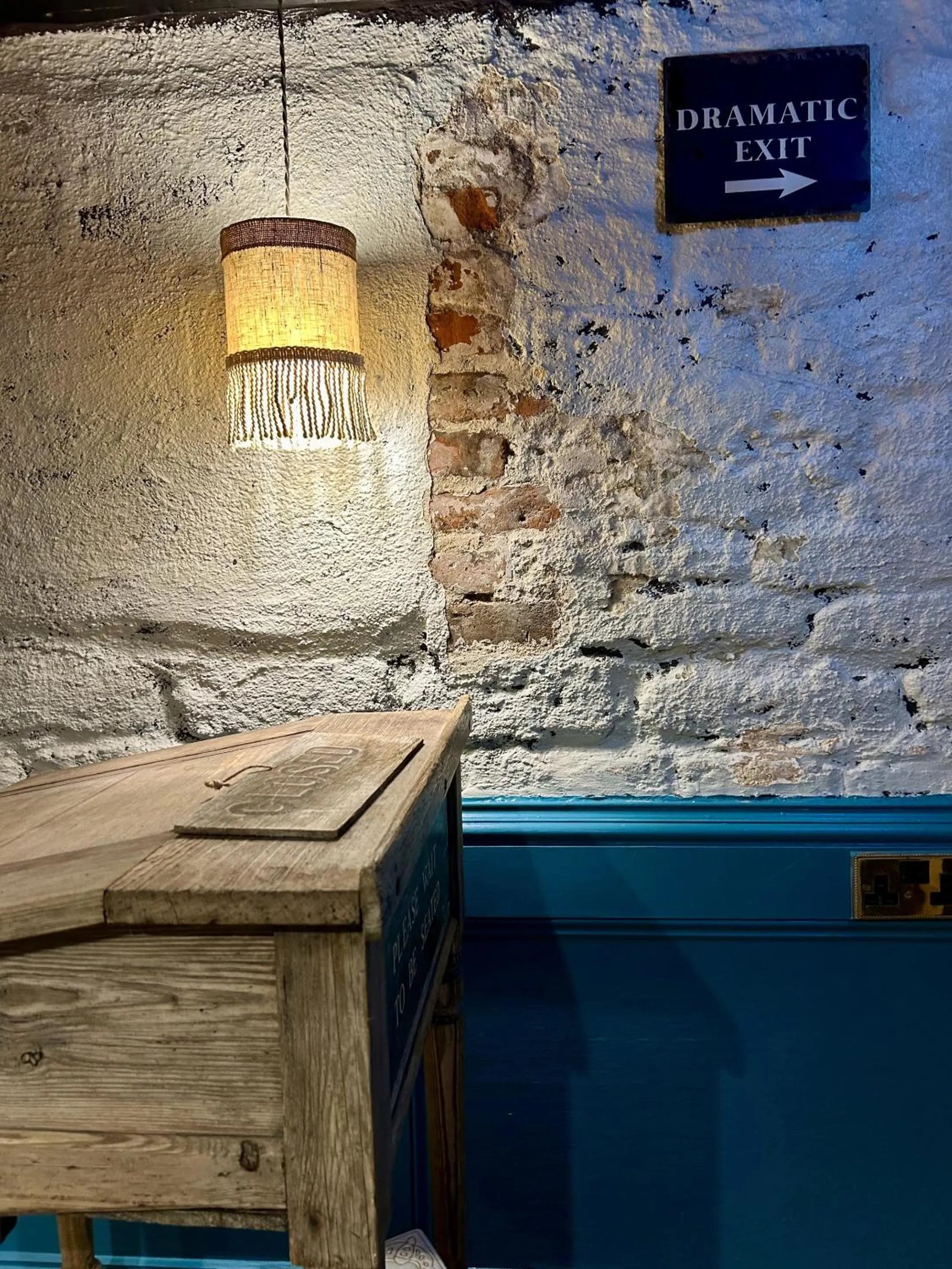 Lounge or bar in The Bridge House