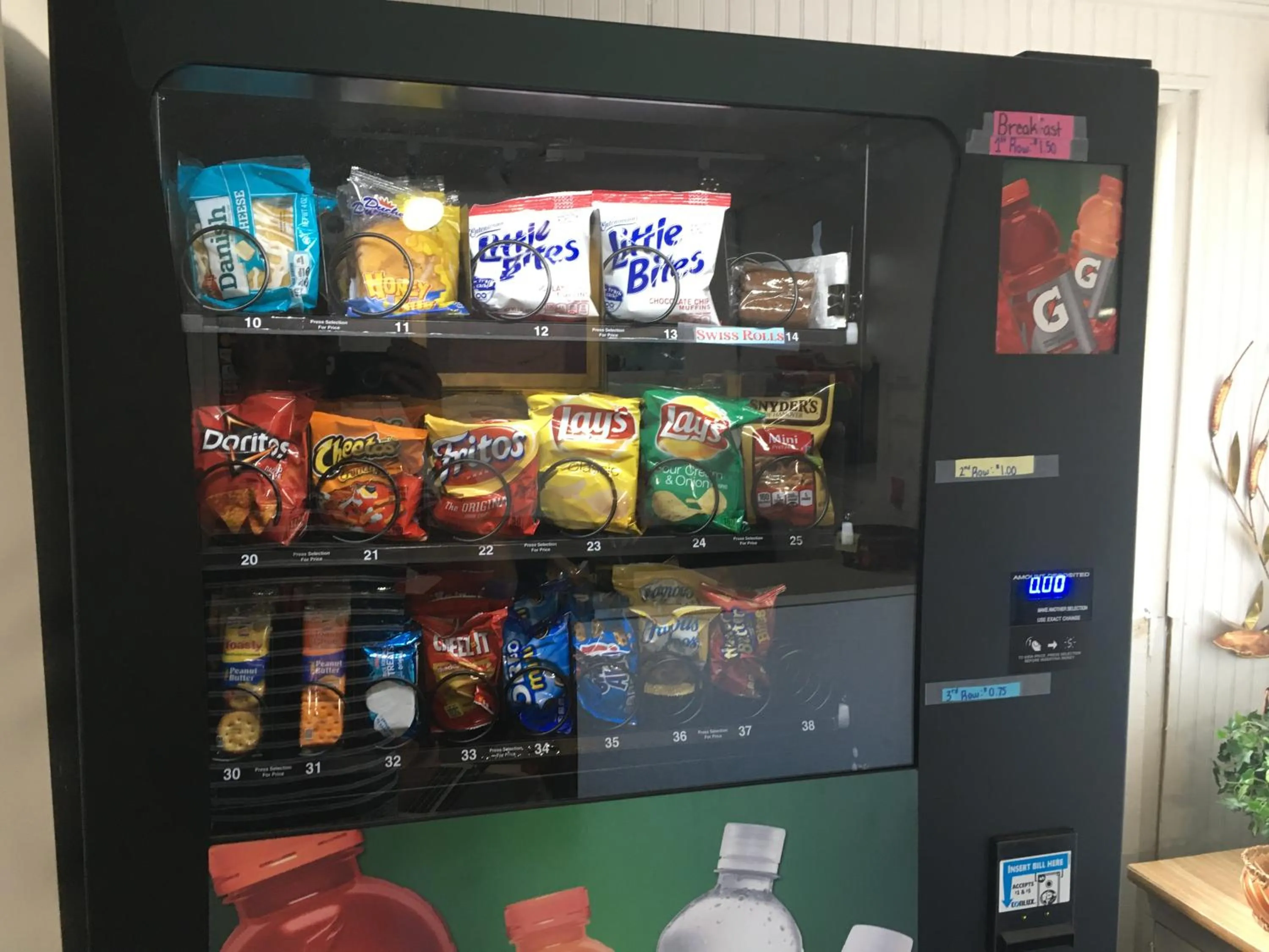 Food and drinks in North Country American Inn