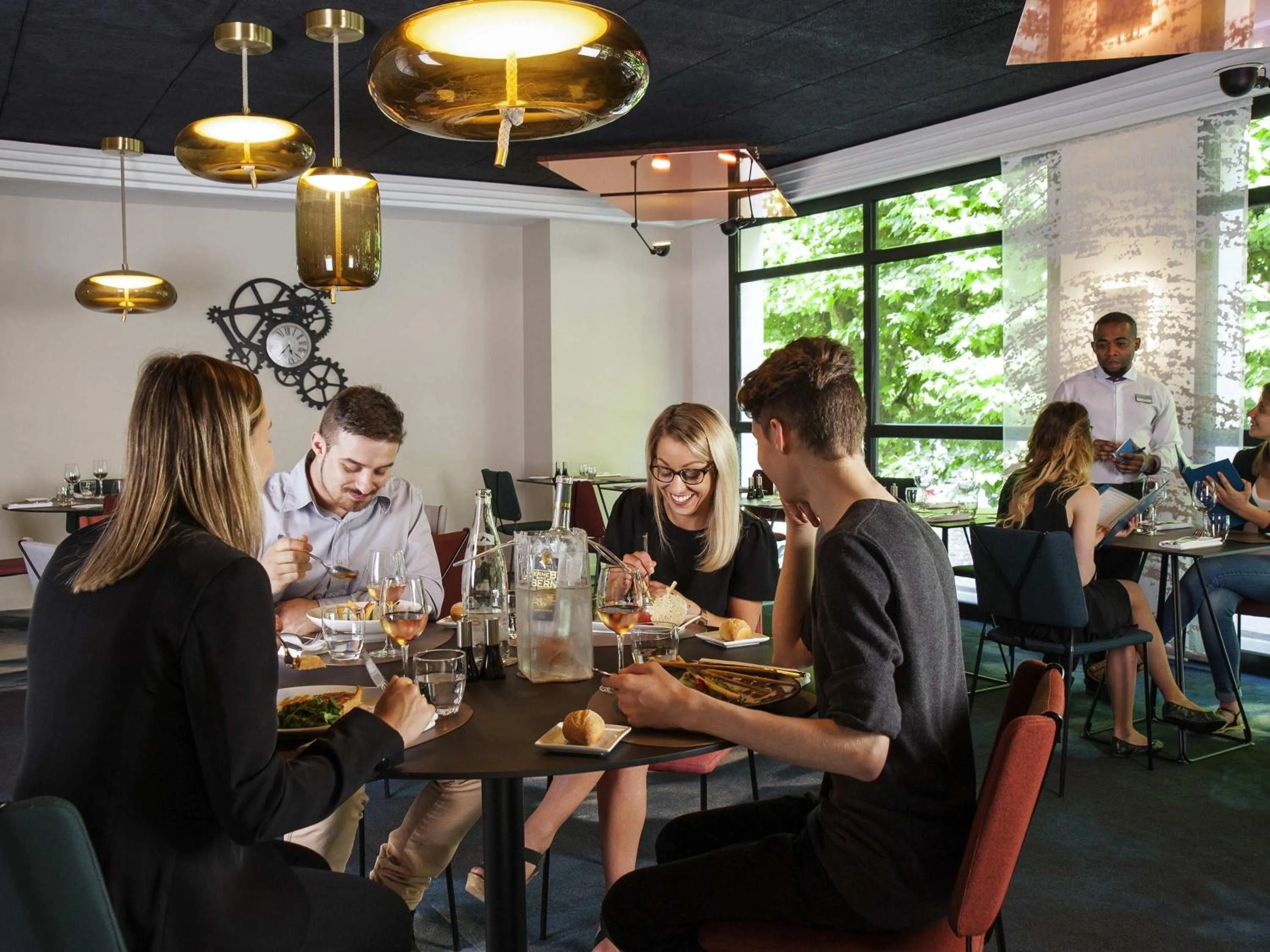 Restaurant/places to eat in Hotel Mercure Blois Centre