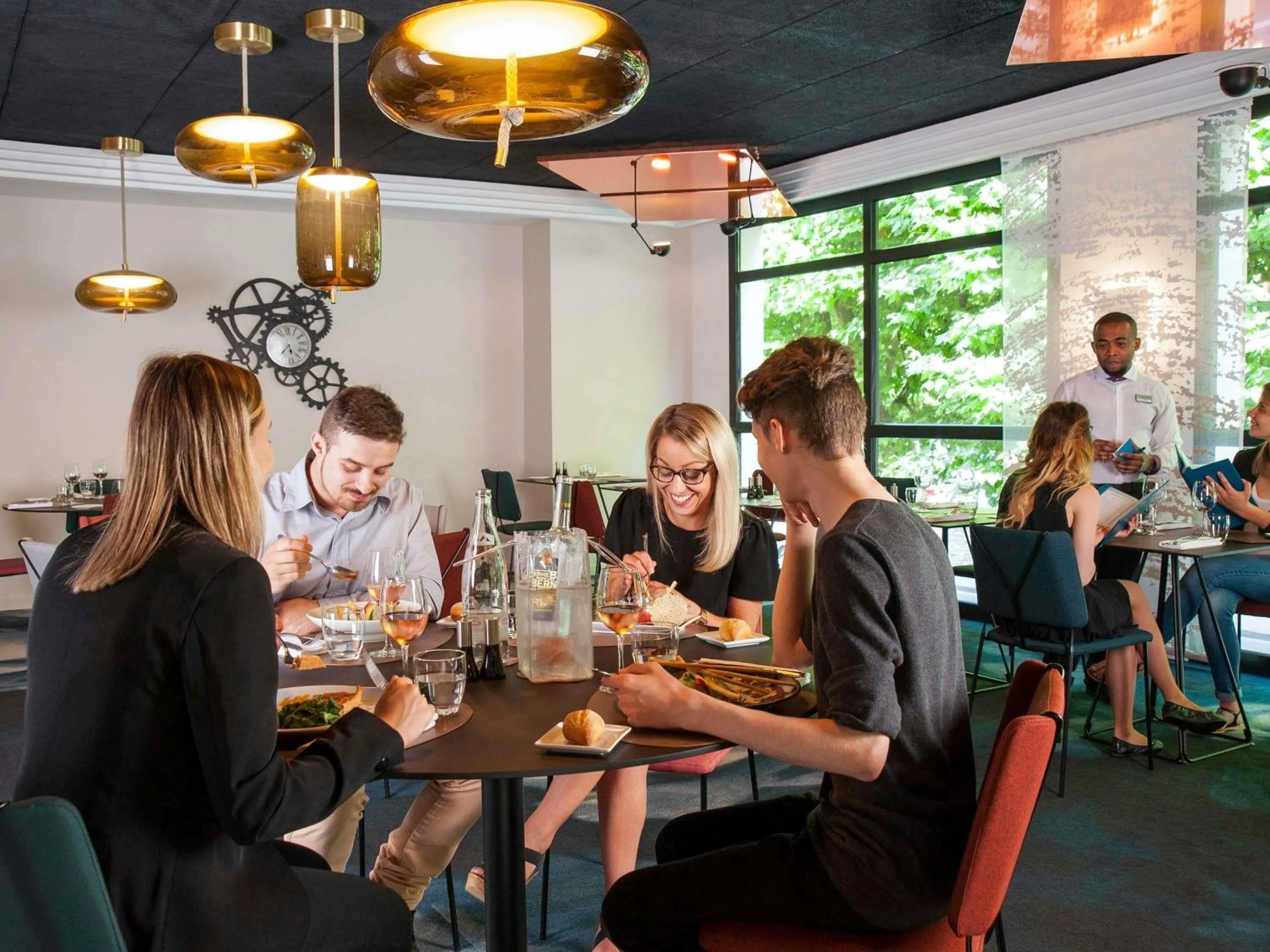 Restaurant/places to eat in Hotel Mercure Blois Centre