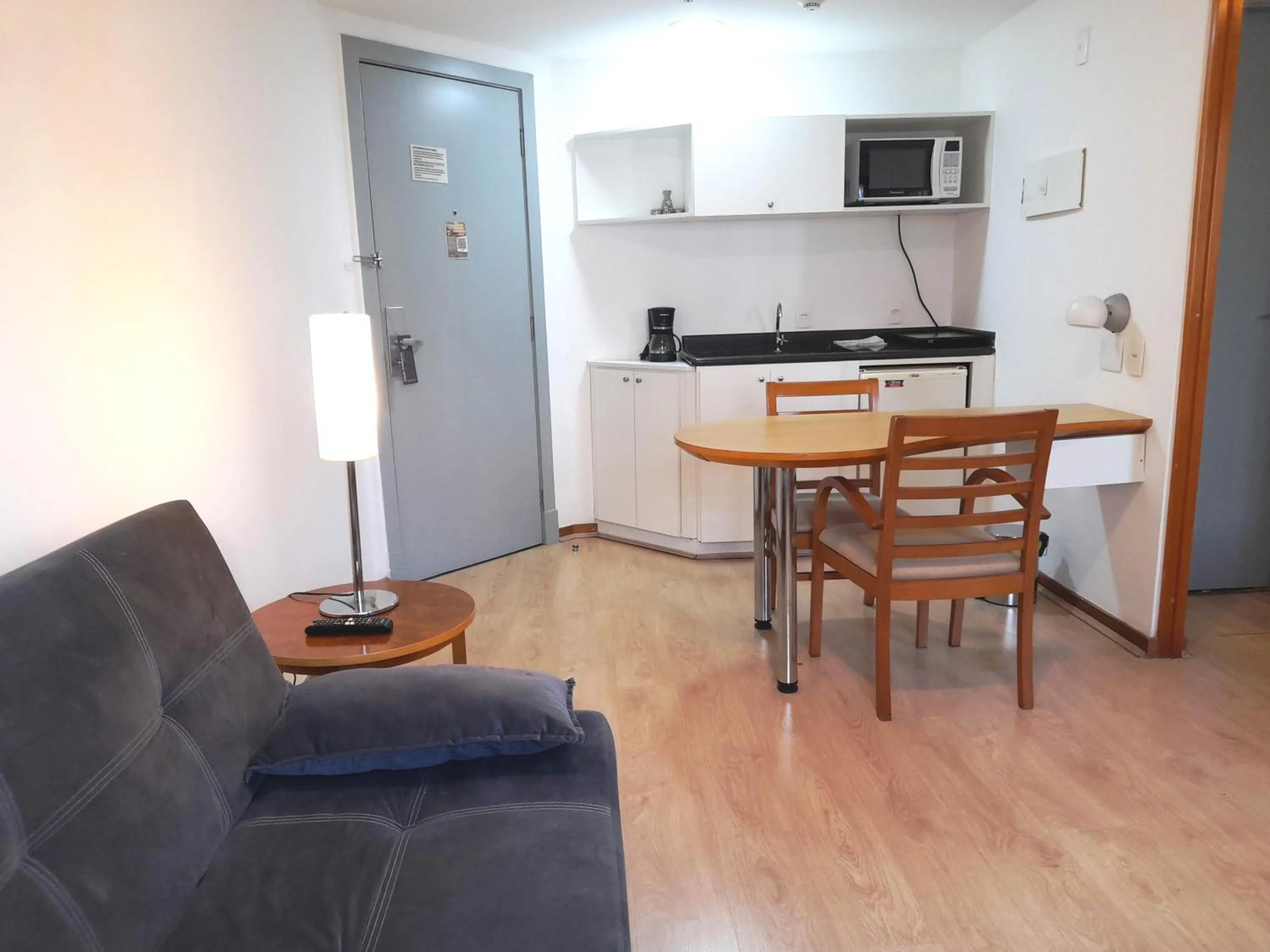 Kitchen or kitchenette in lMPECAVEL Flat - Moema proximo Shopping Ibirapuera