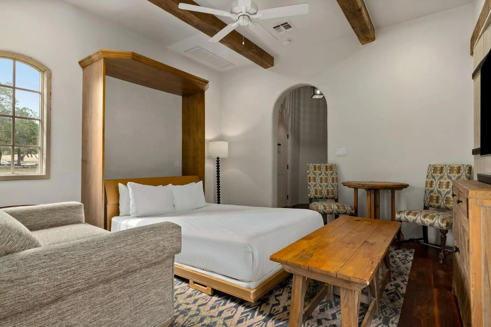 Bedroom, Bed in WorldMark Hunt – Stablewood Springs Resort