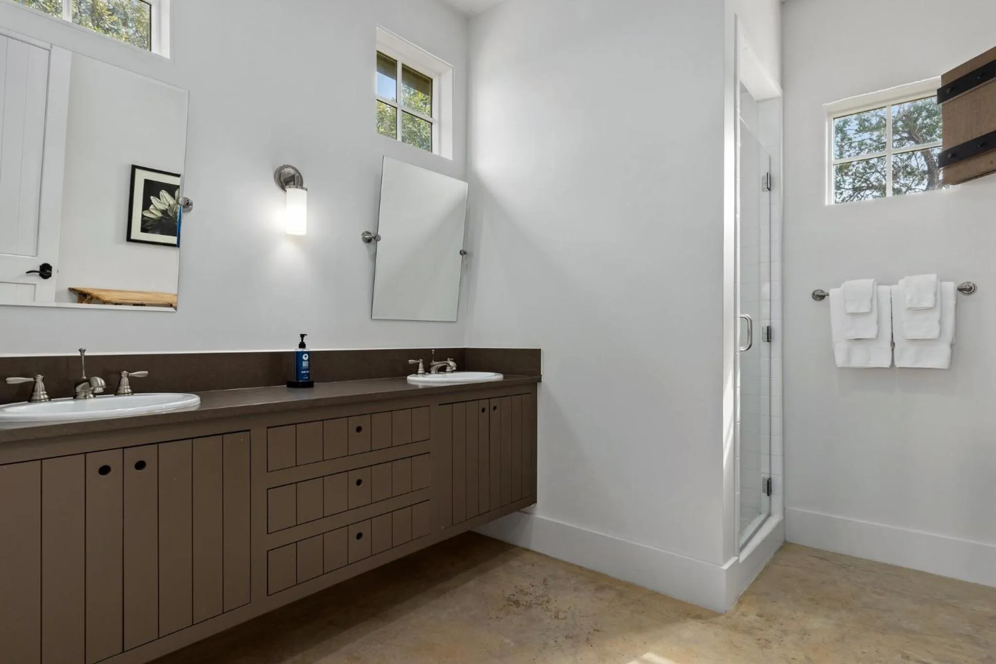 Bathroom in WorldMark Hunt – Stablewood Springs Resort