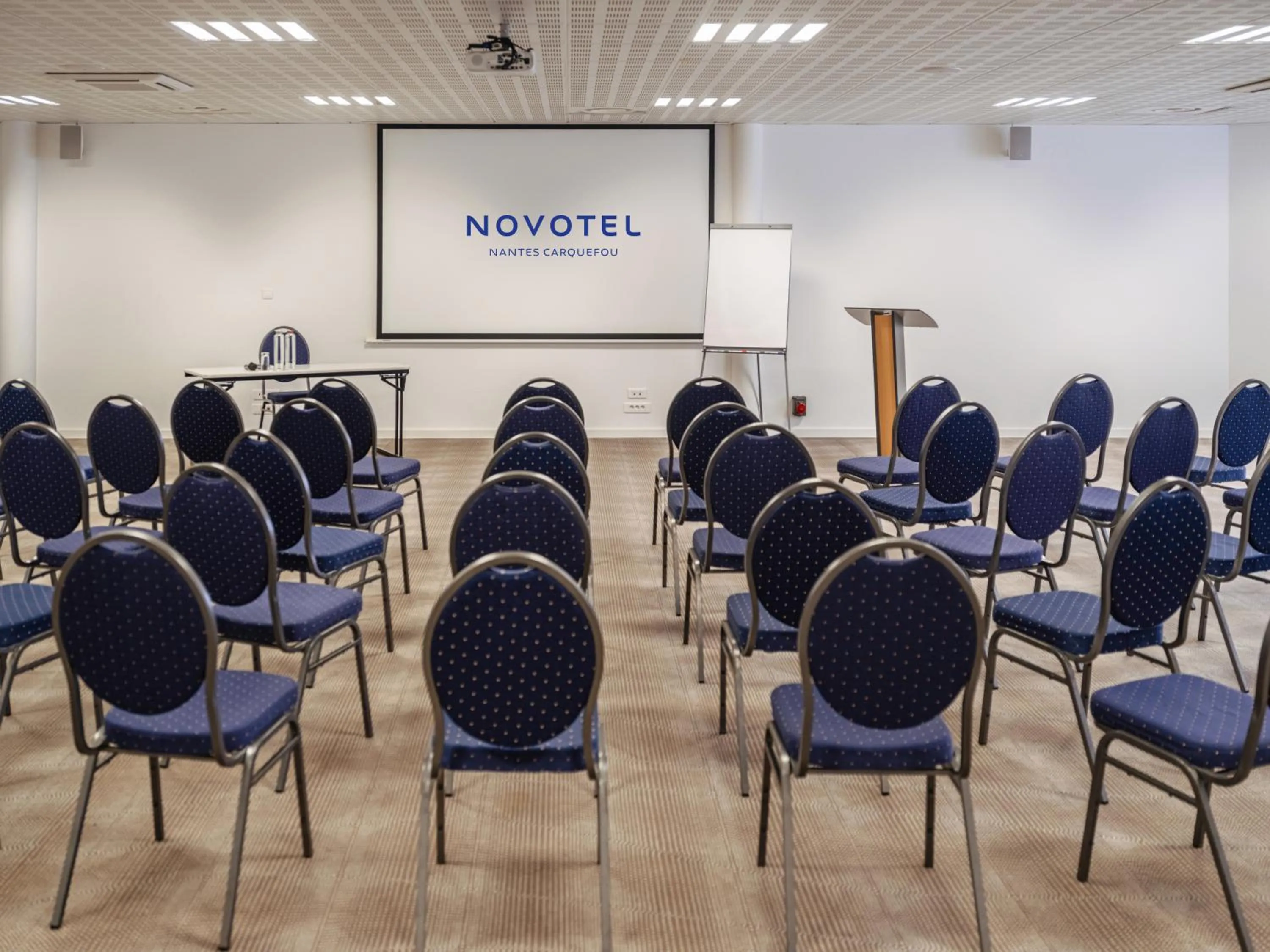 Meeting/conference room in Novotel Nantes Carquefou