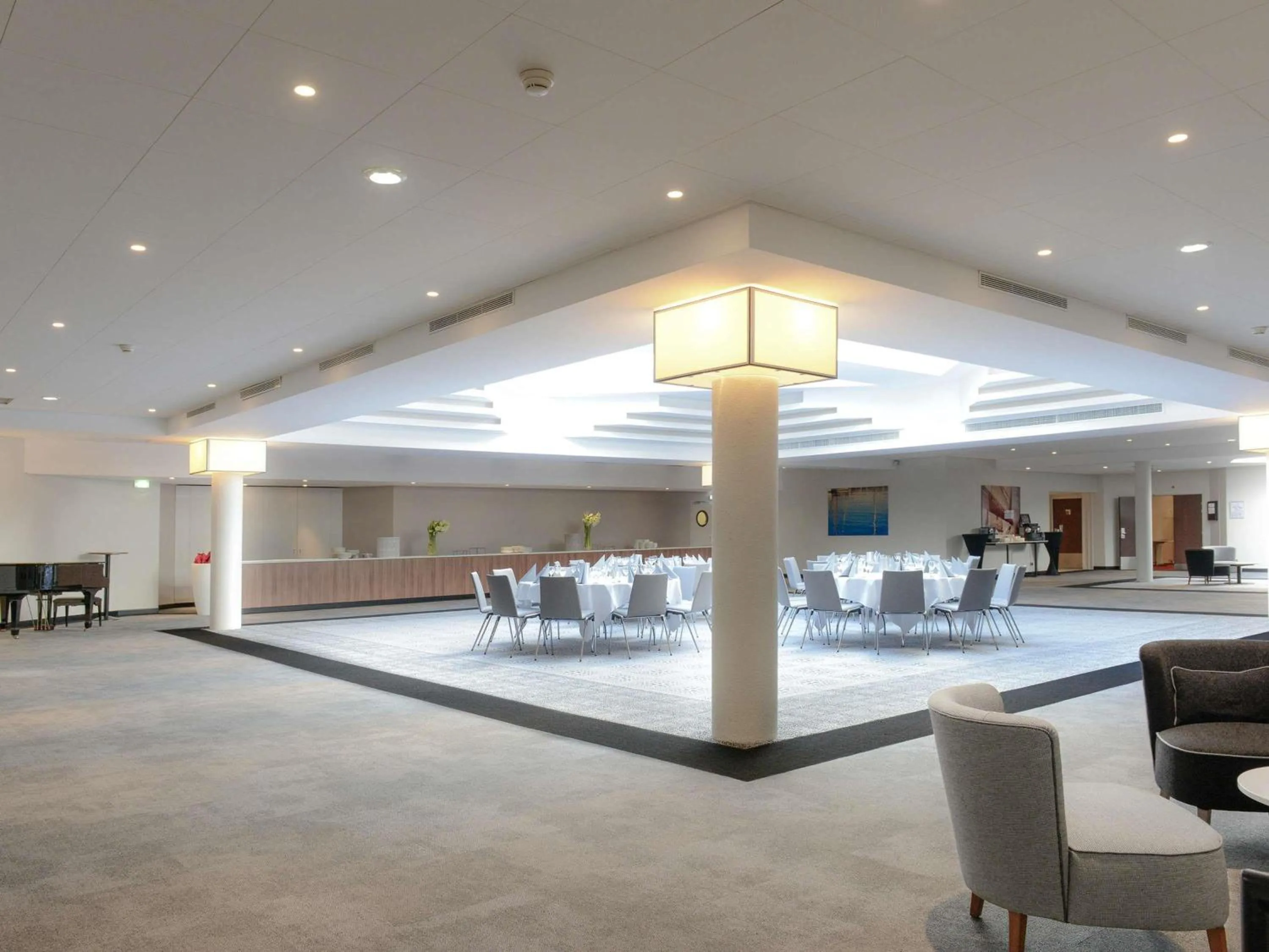 Meeting/conference room in Mercure Caen Centre Port De Plaisance