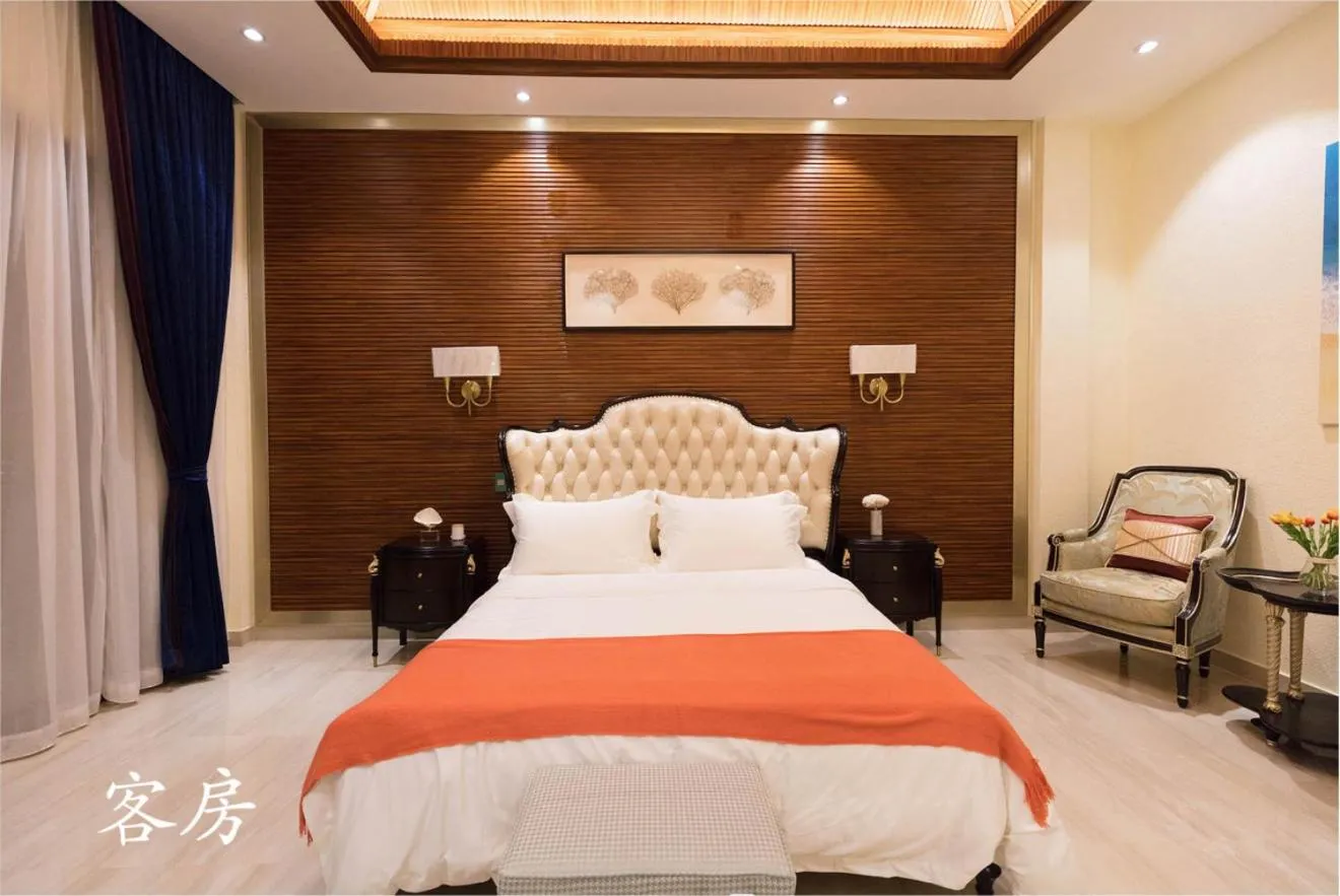 Bed in Hanamitsu Hotel & Spa