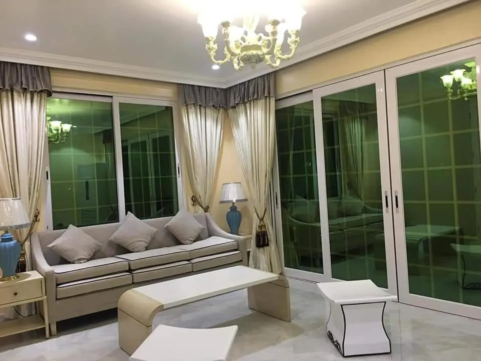 Hanamitsu Hotel & Spa