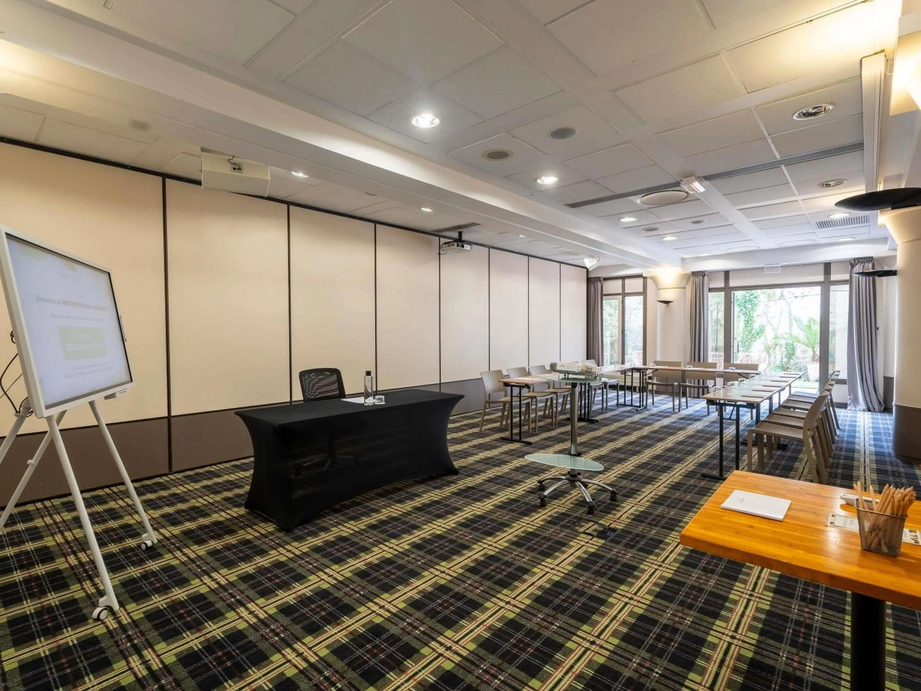 Meeting/conference room in Mercure Bordeaux Chateau Chartrons