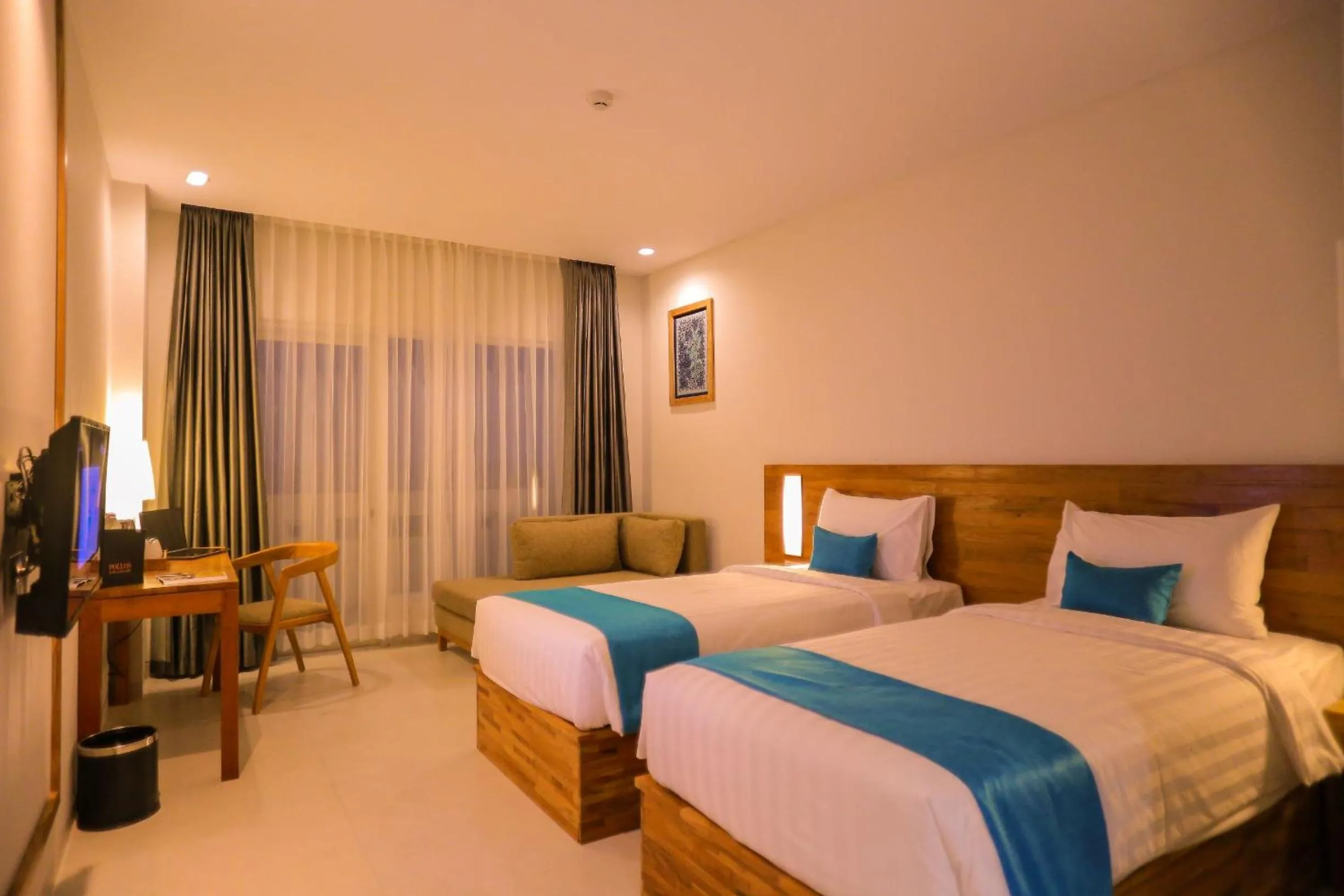 Bed in Pollos Hotel & Gallery