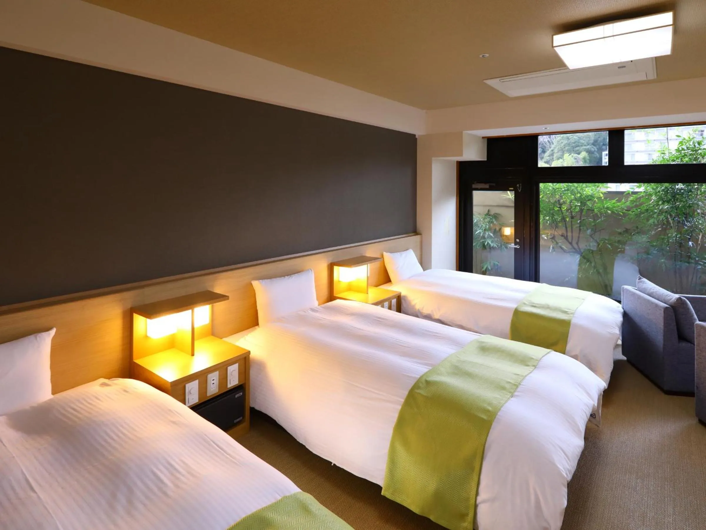 Photo of the whole room, Bed in Shuzenji Onsen Katsuragawa