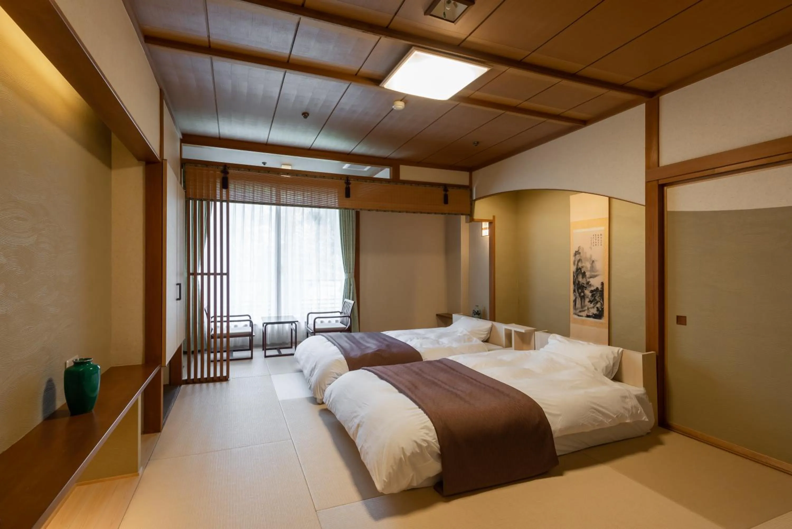 Photo of the whole room, Bed in Shuzenji Onsen Katsuragawa