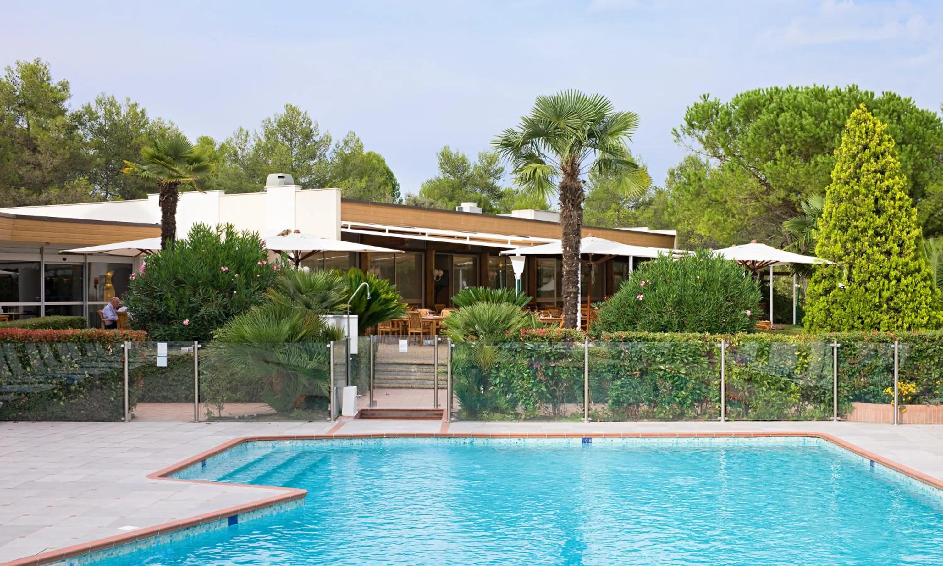 Swimming pool in Novotel Antibes Sophia Antipolis