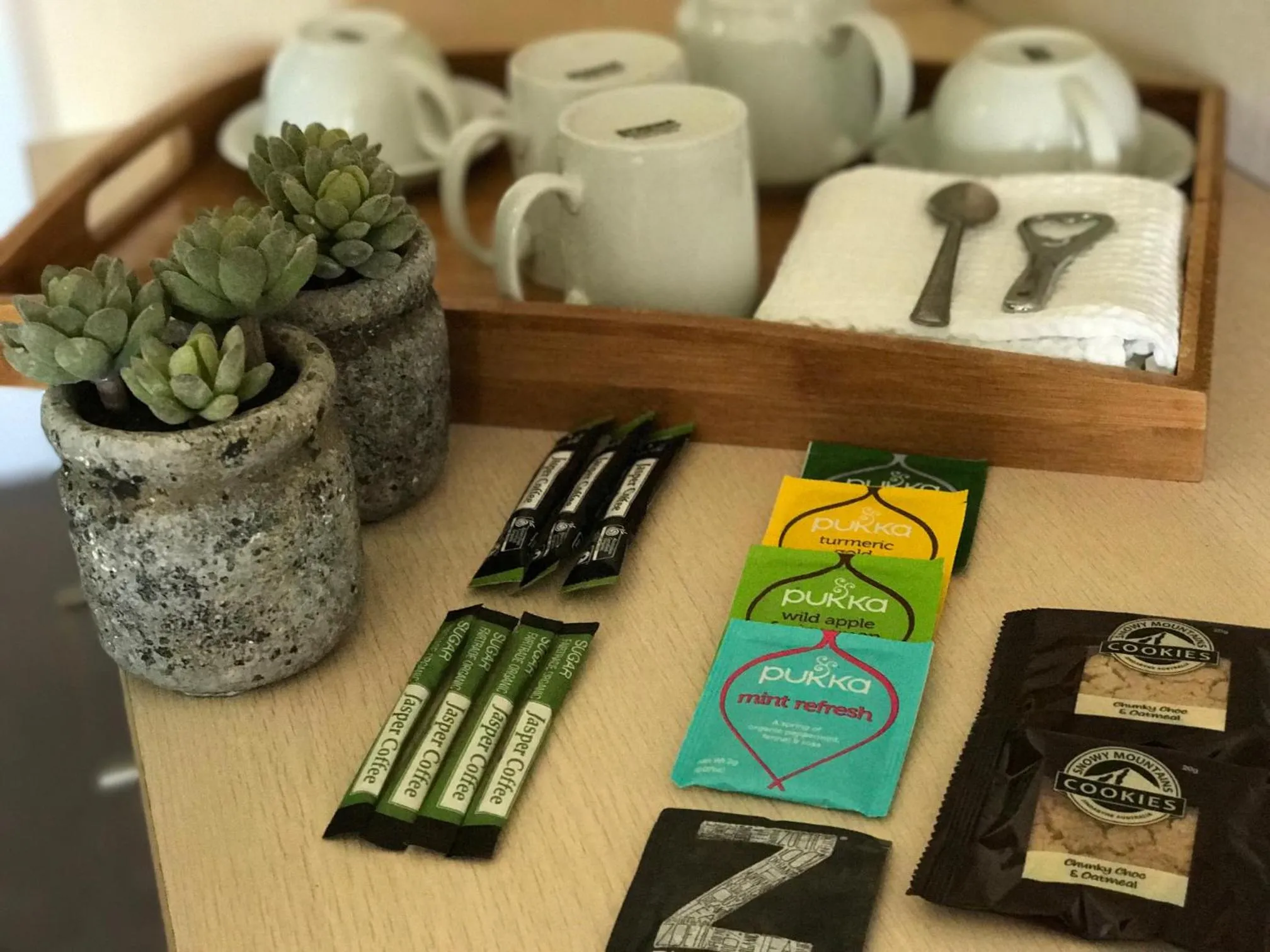 Coffee/tea facilities in Jindy Inn