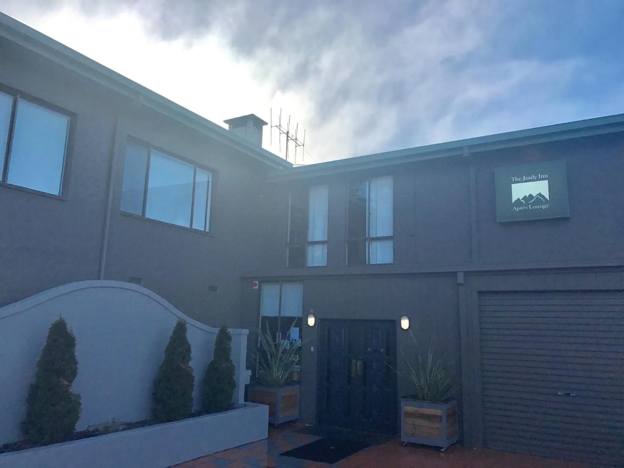 Facade/entrance in Jindy Inn