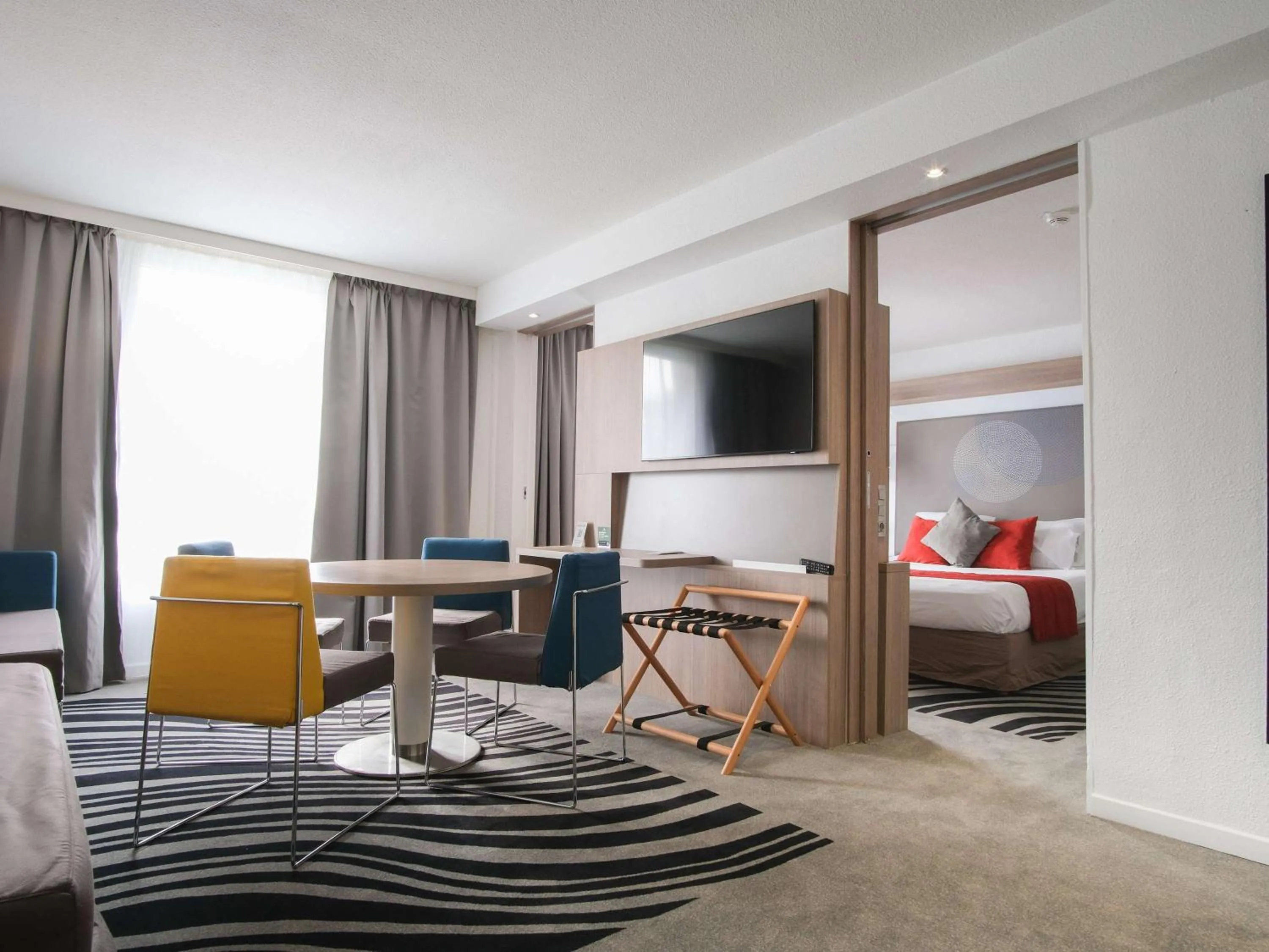 Photo of the whole room in Novotel Narbonne Sud A9/A61