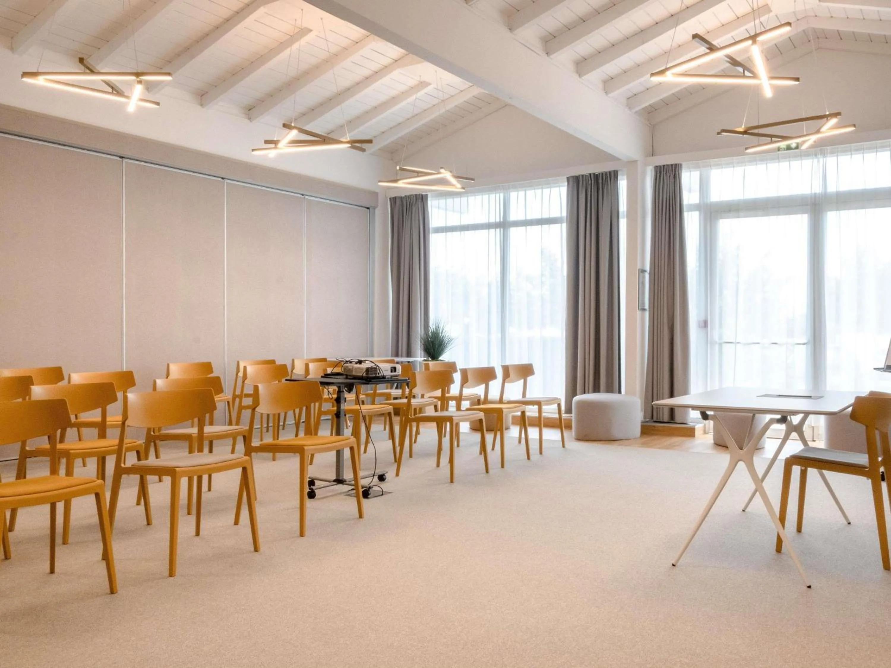 Meeting/conference room in Novotel Narbonne Sud A9/A61