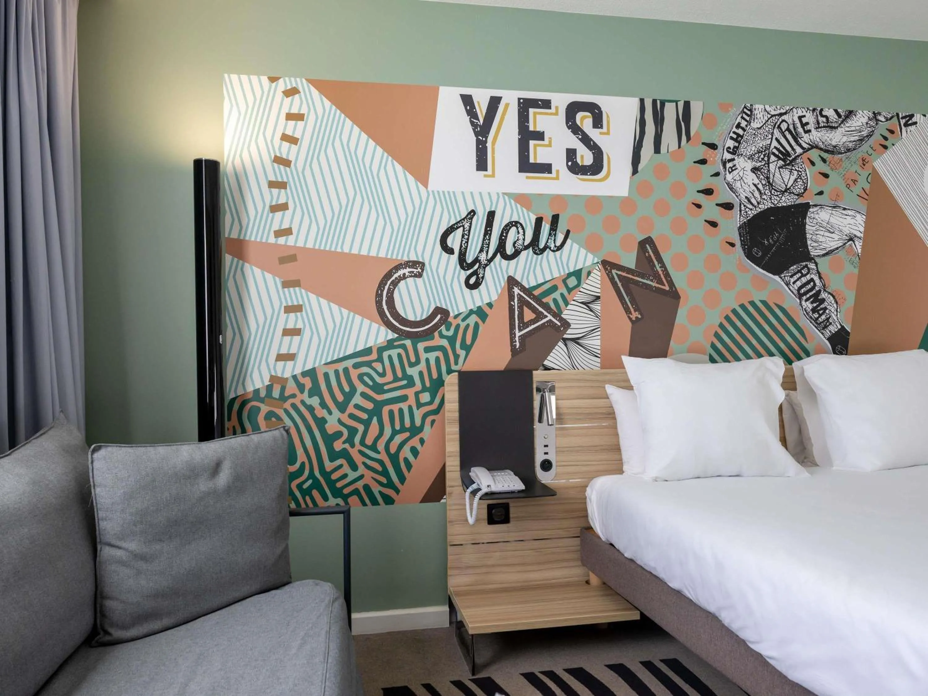 Bedroom, Bed in Novotel Narbonne Sud A9/A61