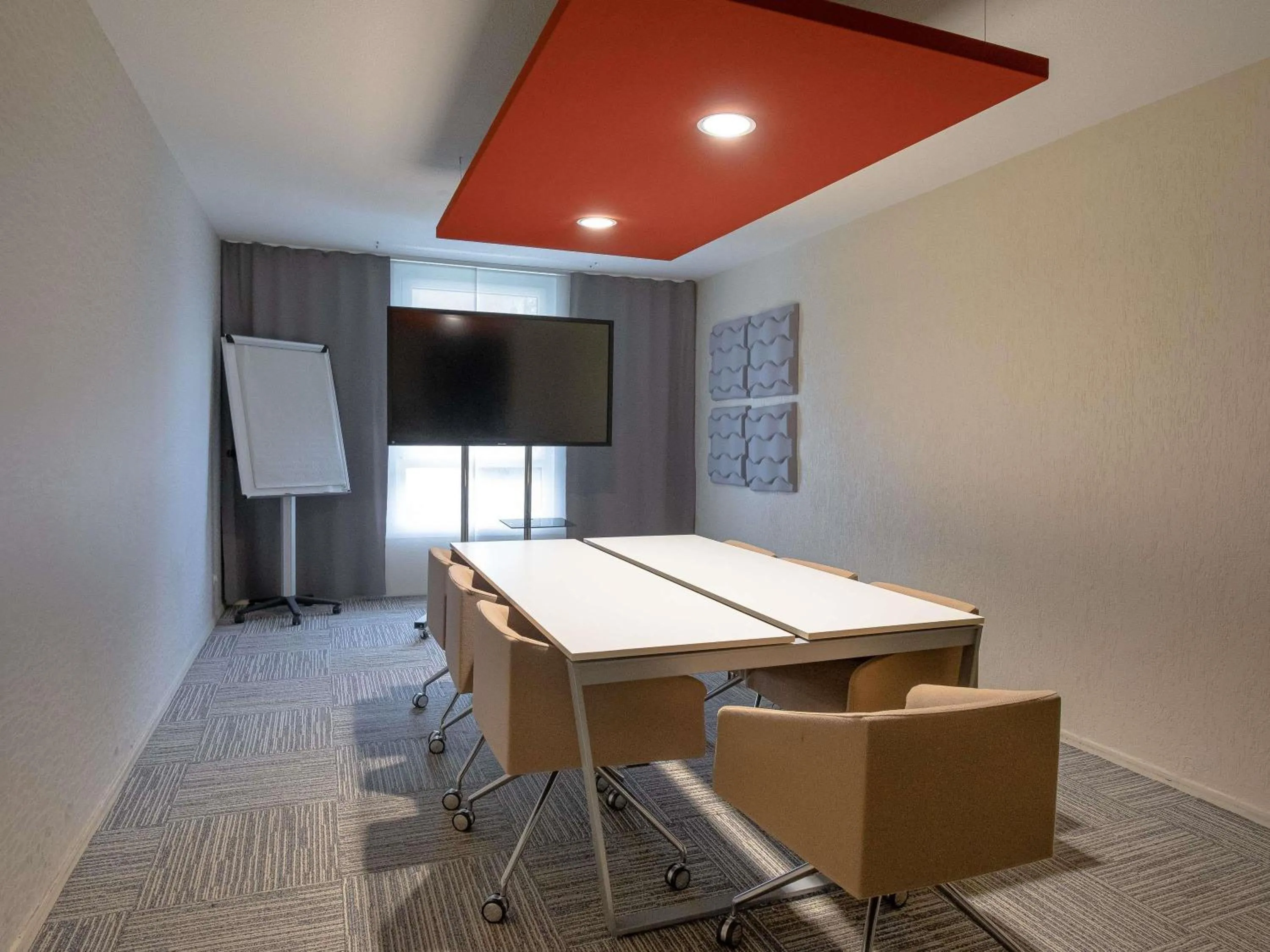 Meeting/conference room in Novotel Narbonne Sud A9/A61
