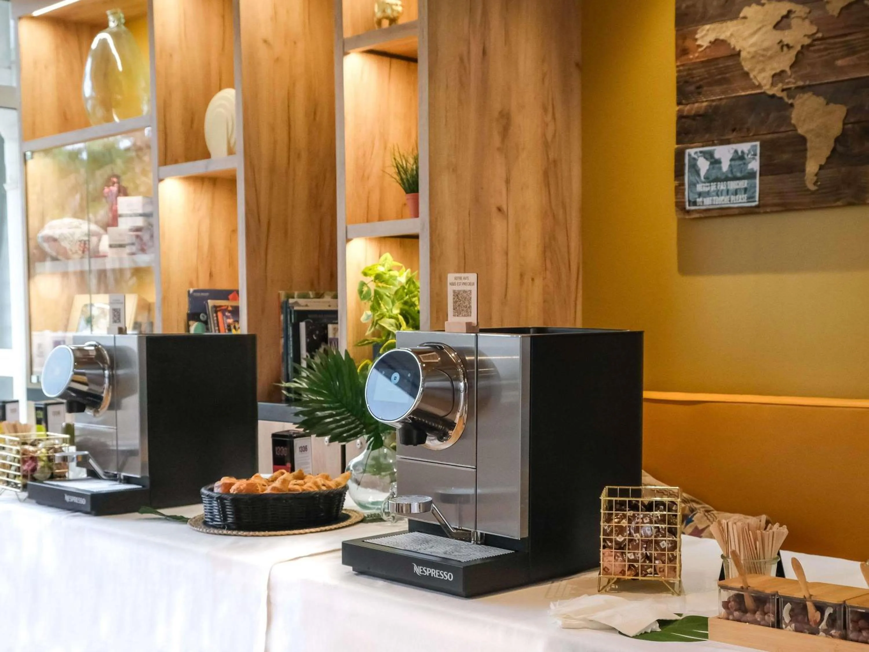 Meeting/conference room in Novotel Narbonne Sud A9/A61