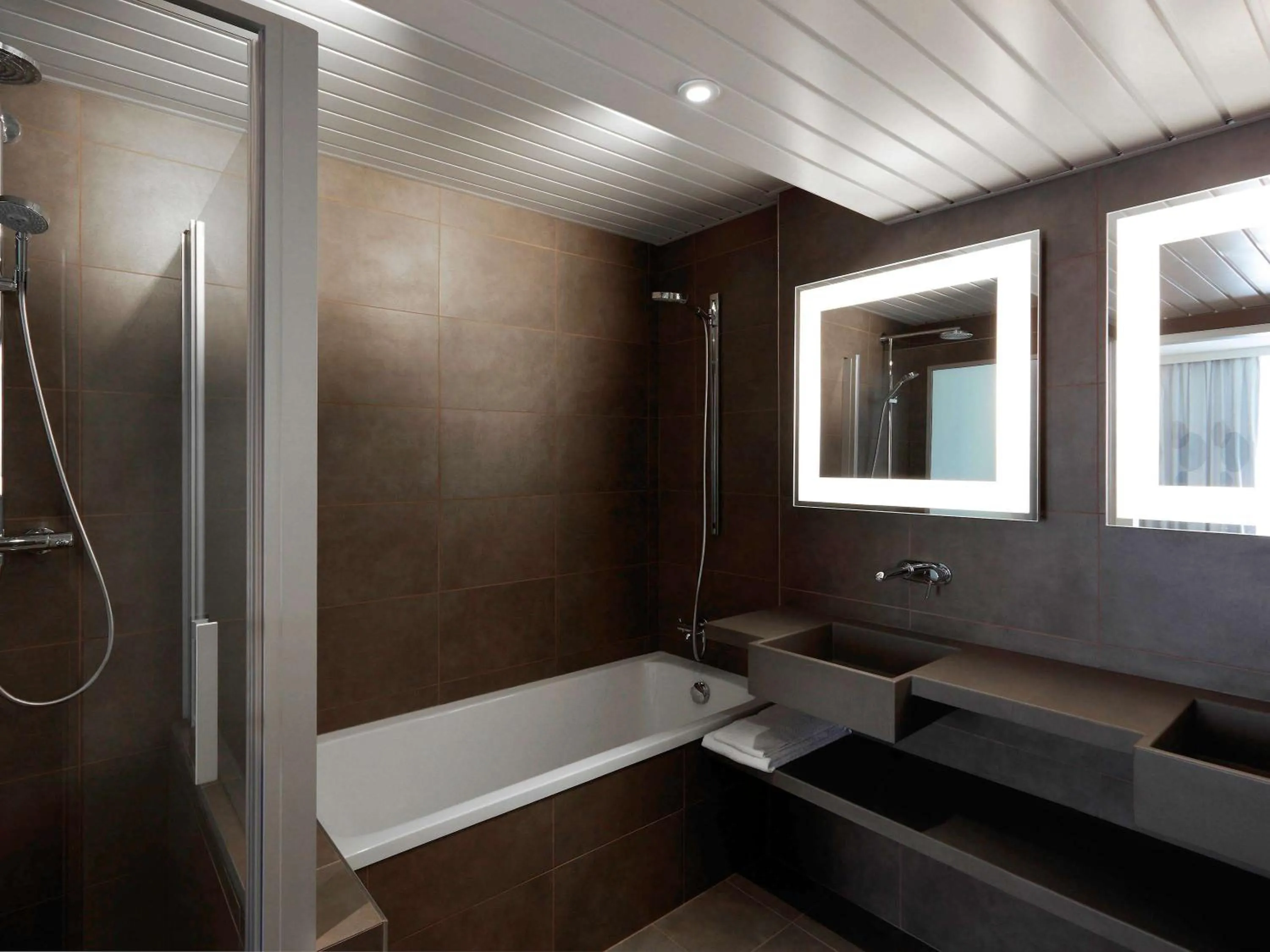 Bathroom in Novotel Narbonne Sud A9/A61