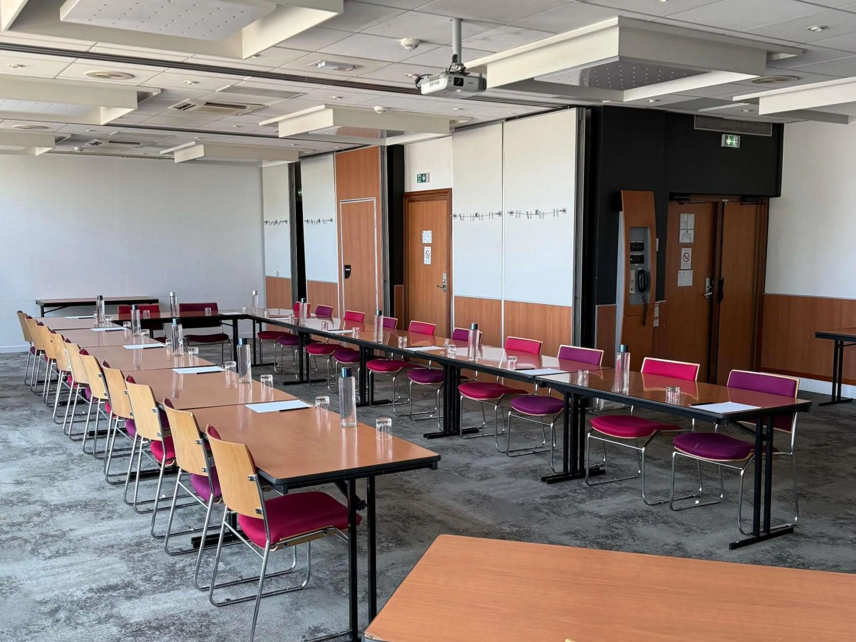 Meeting/conference room in Novotel Bordeaux Mérignac
