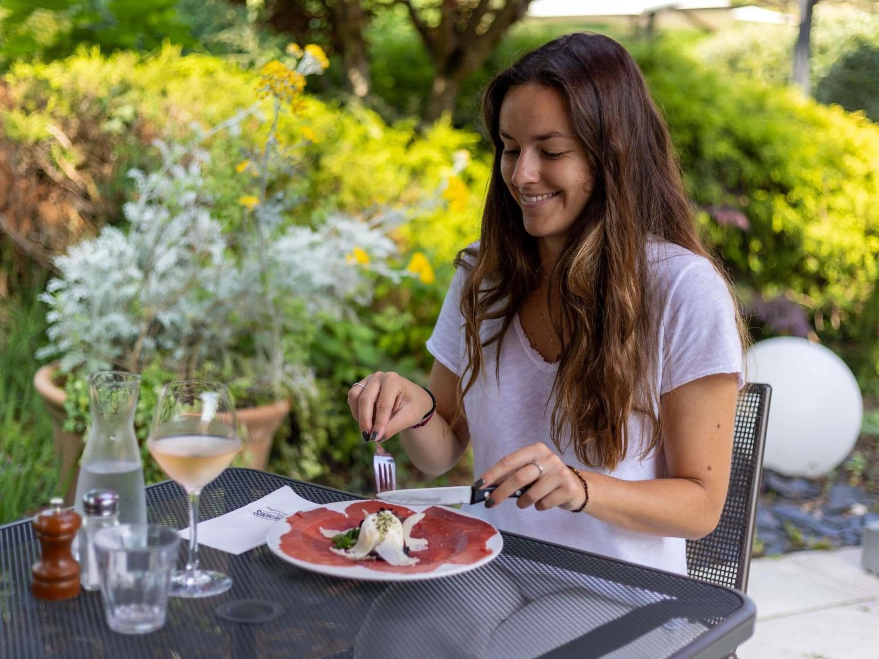 Restaurant/places to eat in Novotel Bordeaux Mérignac