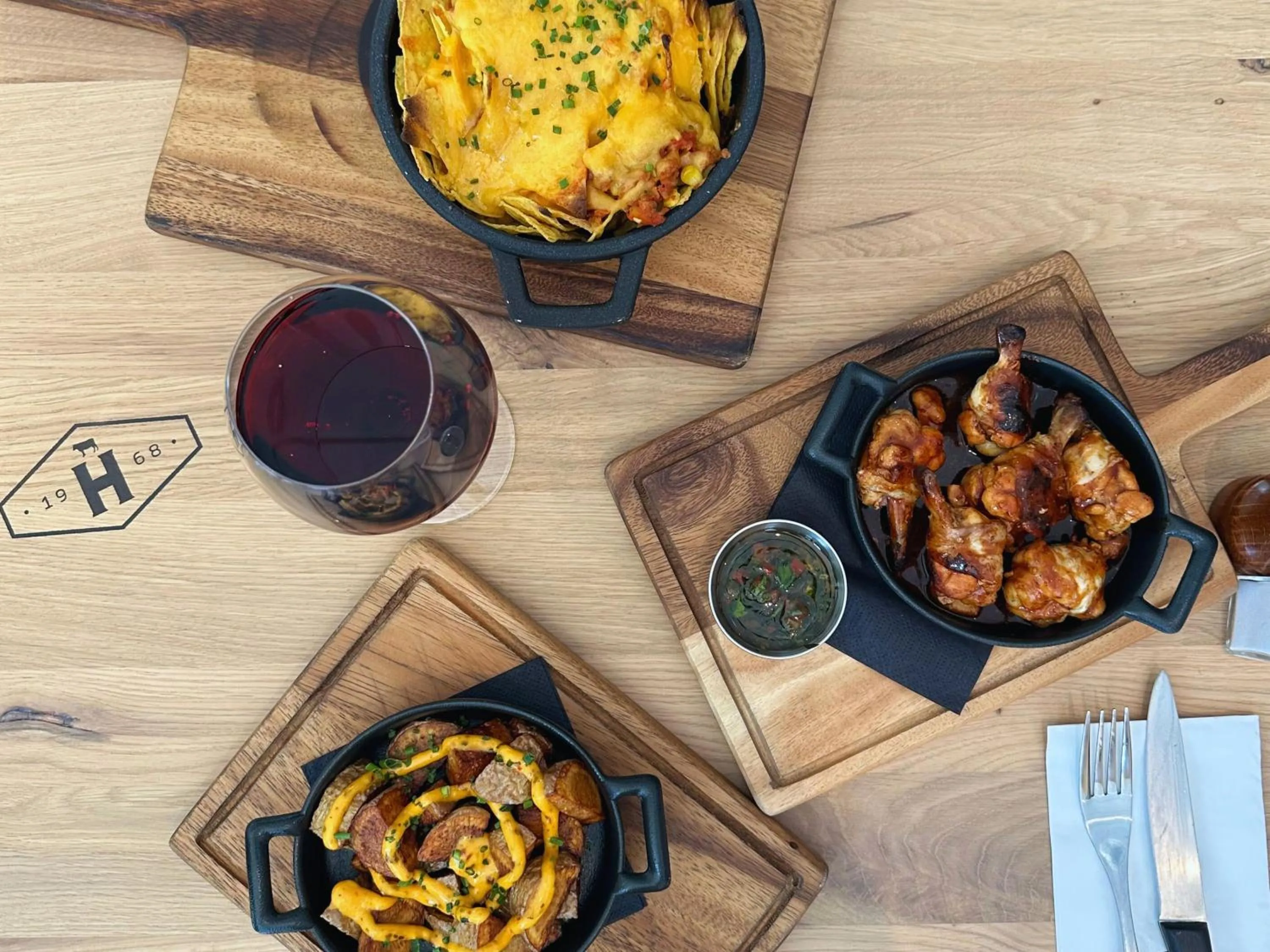 Restaurant/places to eat in Novotel Bordeaux Mérignac