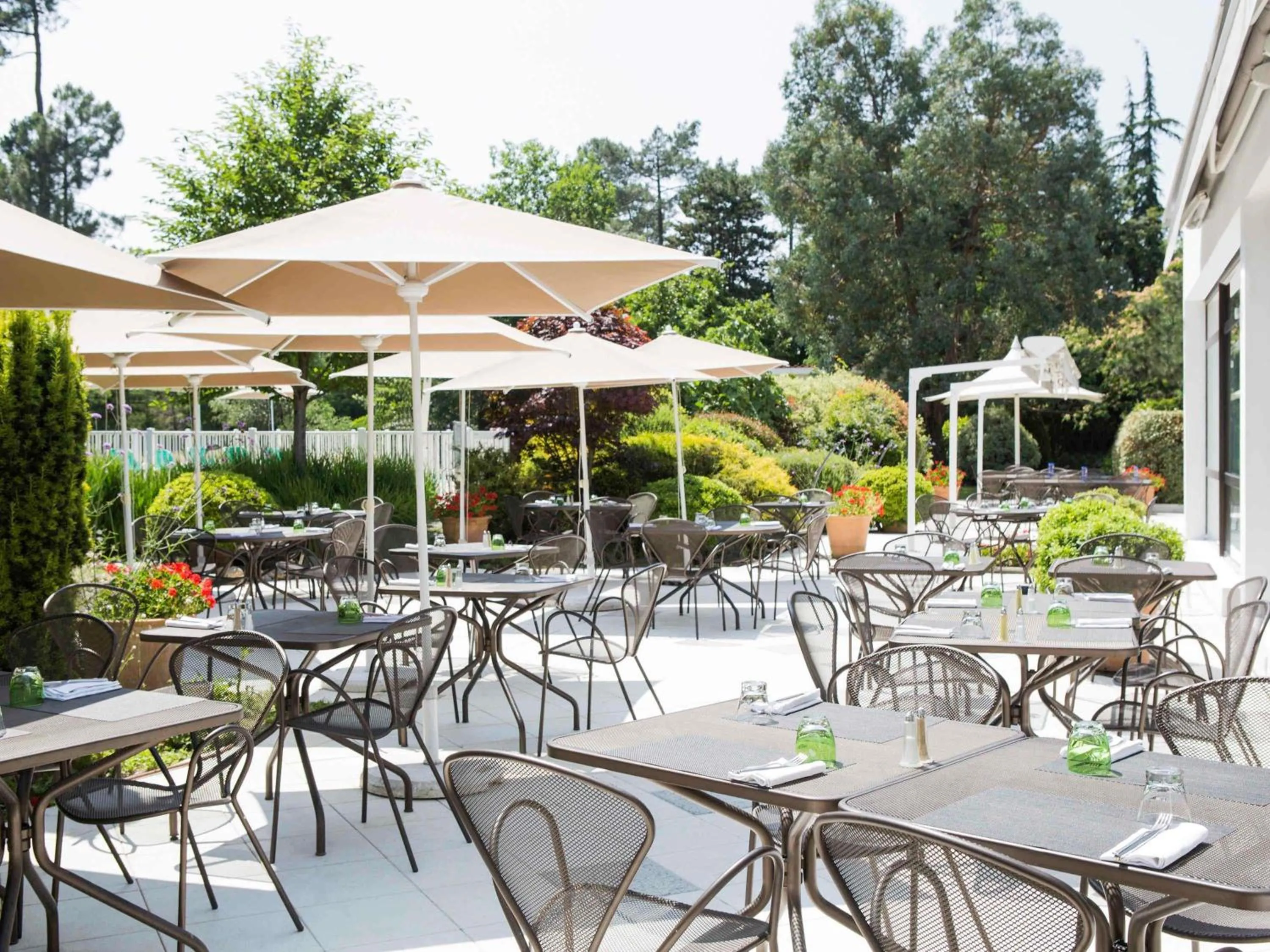 Breakfast in Novotel Bordeaux Mérignac