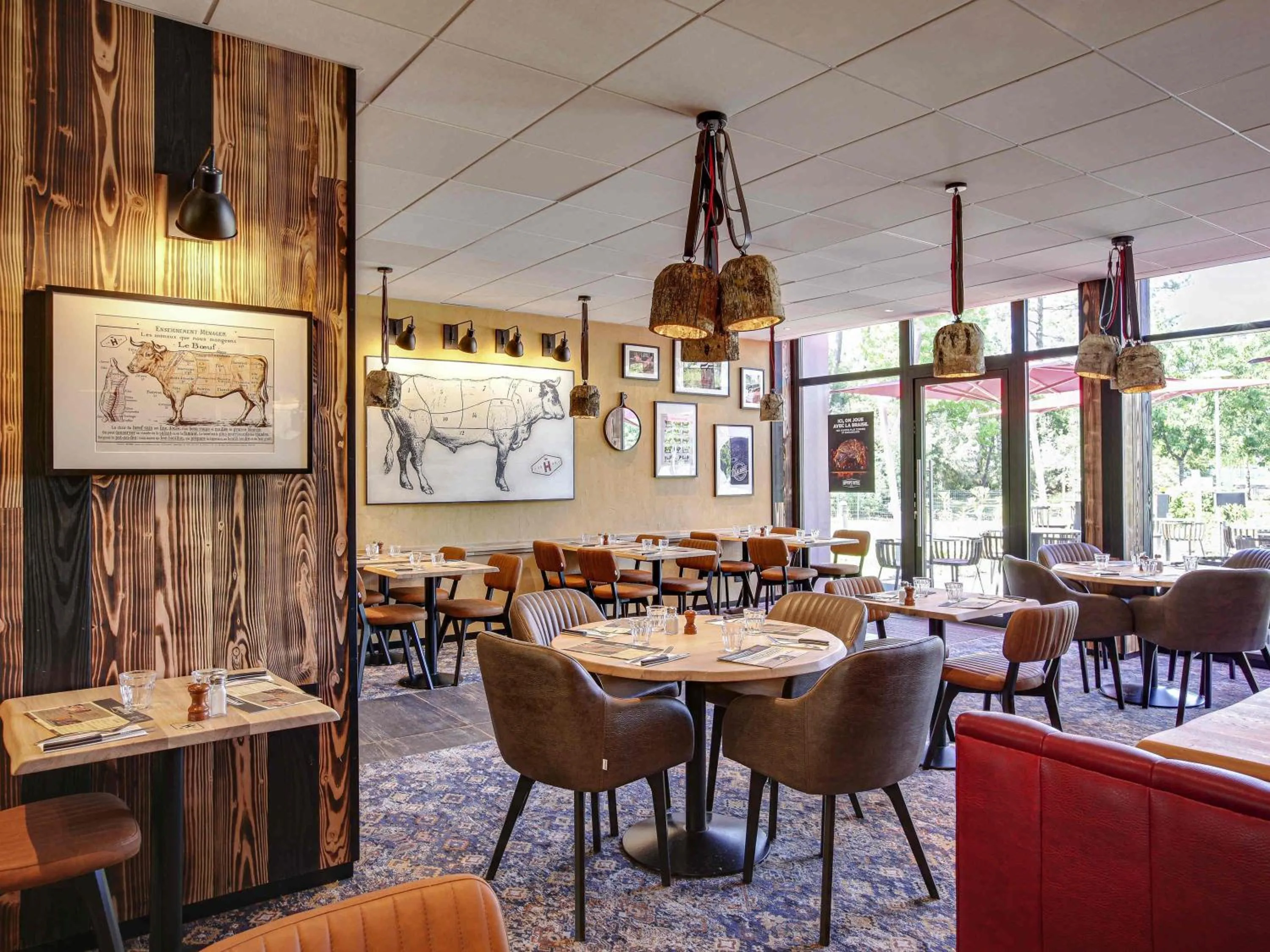 Restaurant/places to eat in Novotel Bordeaux Mérignac