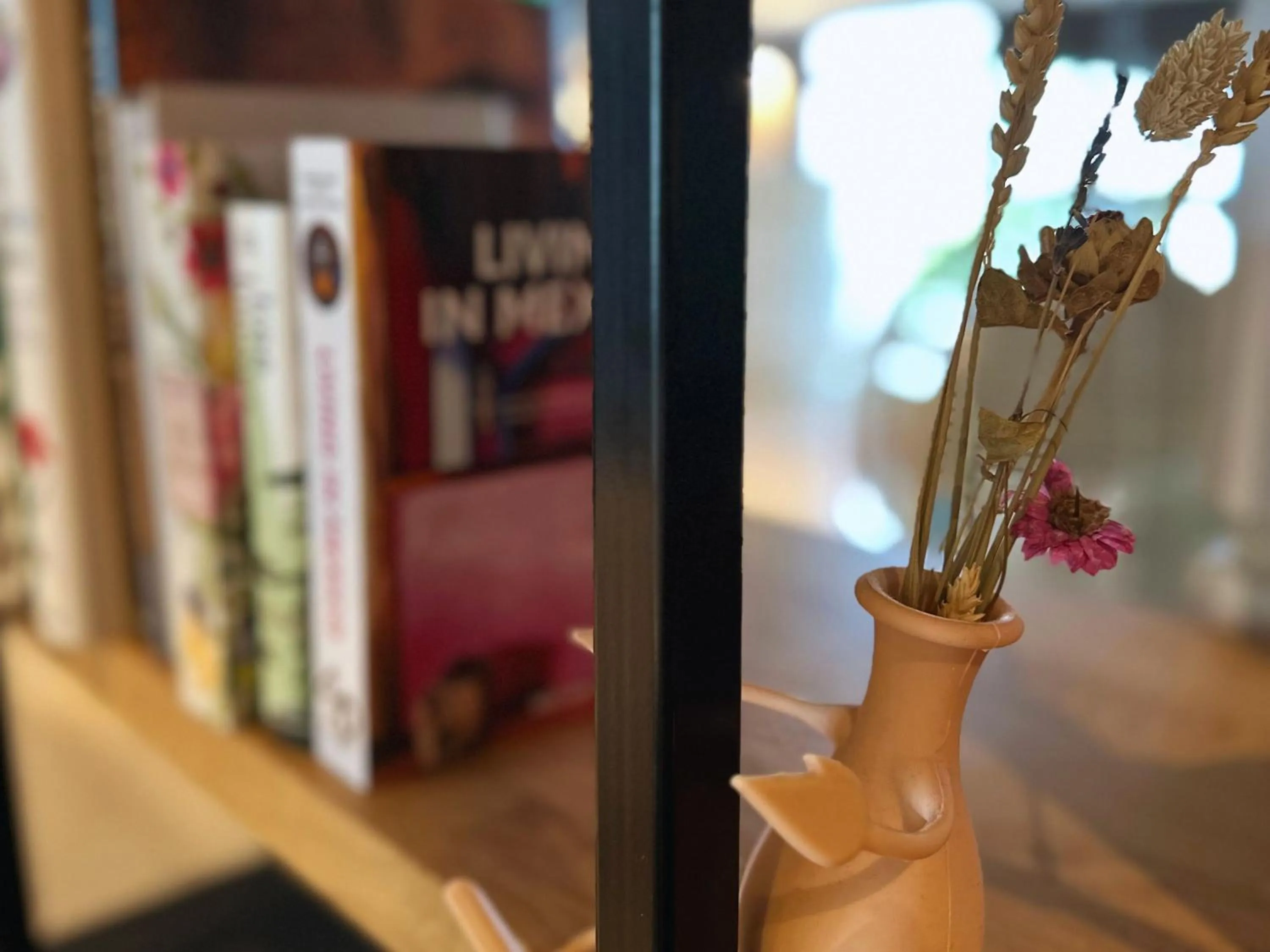 Lobby or reception in Novotel Bordeaux Mérignac