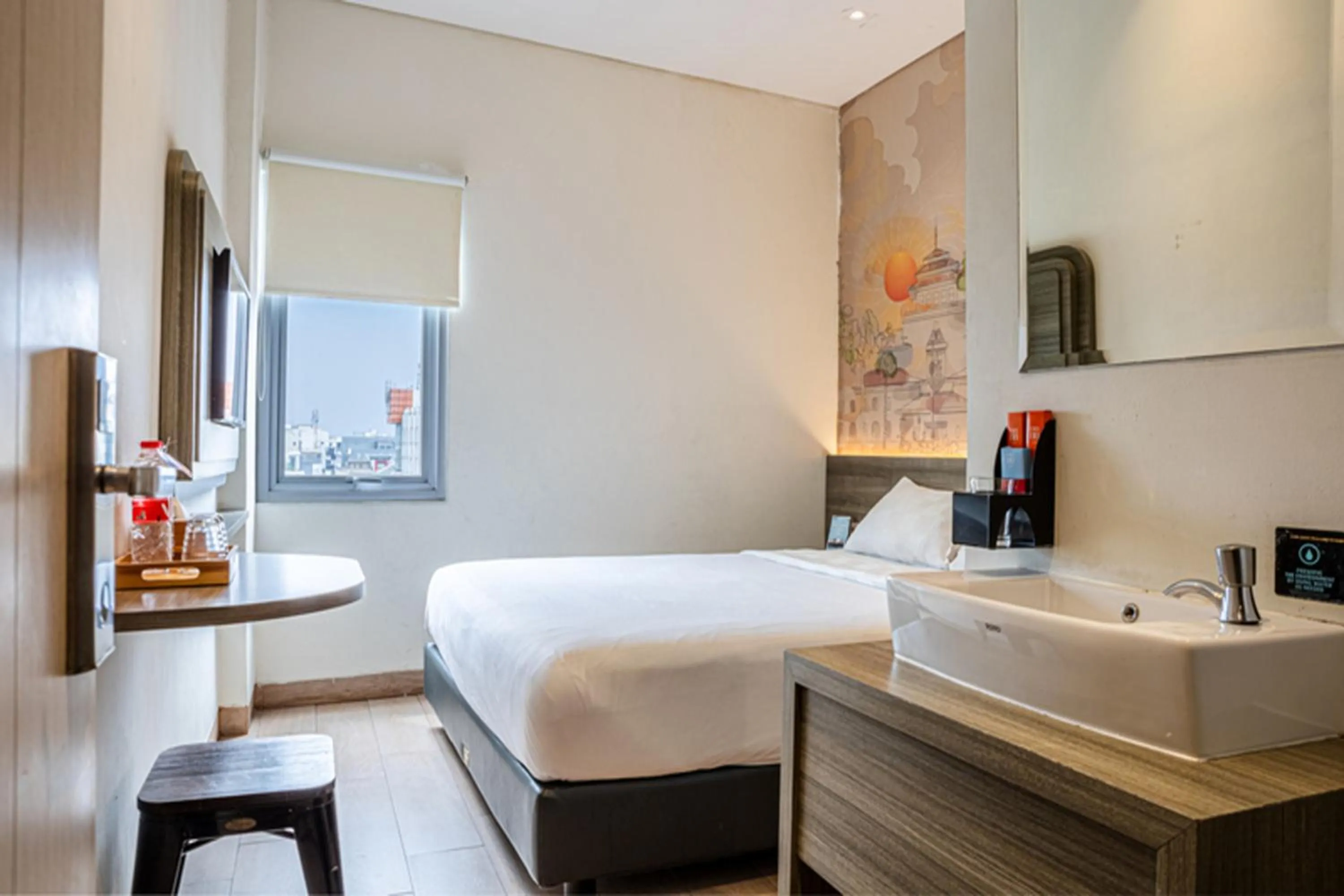 room service, Bed in Hotel 88 Alun Alun Bandung By WH