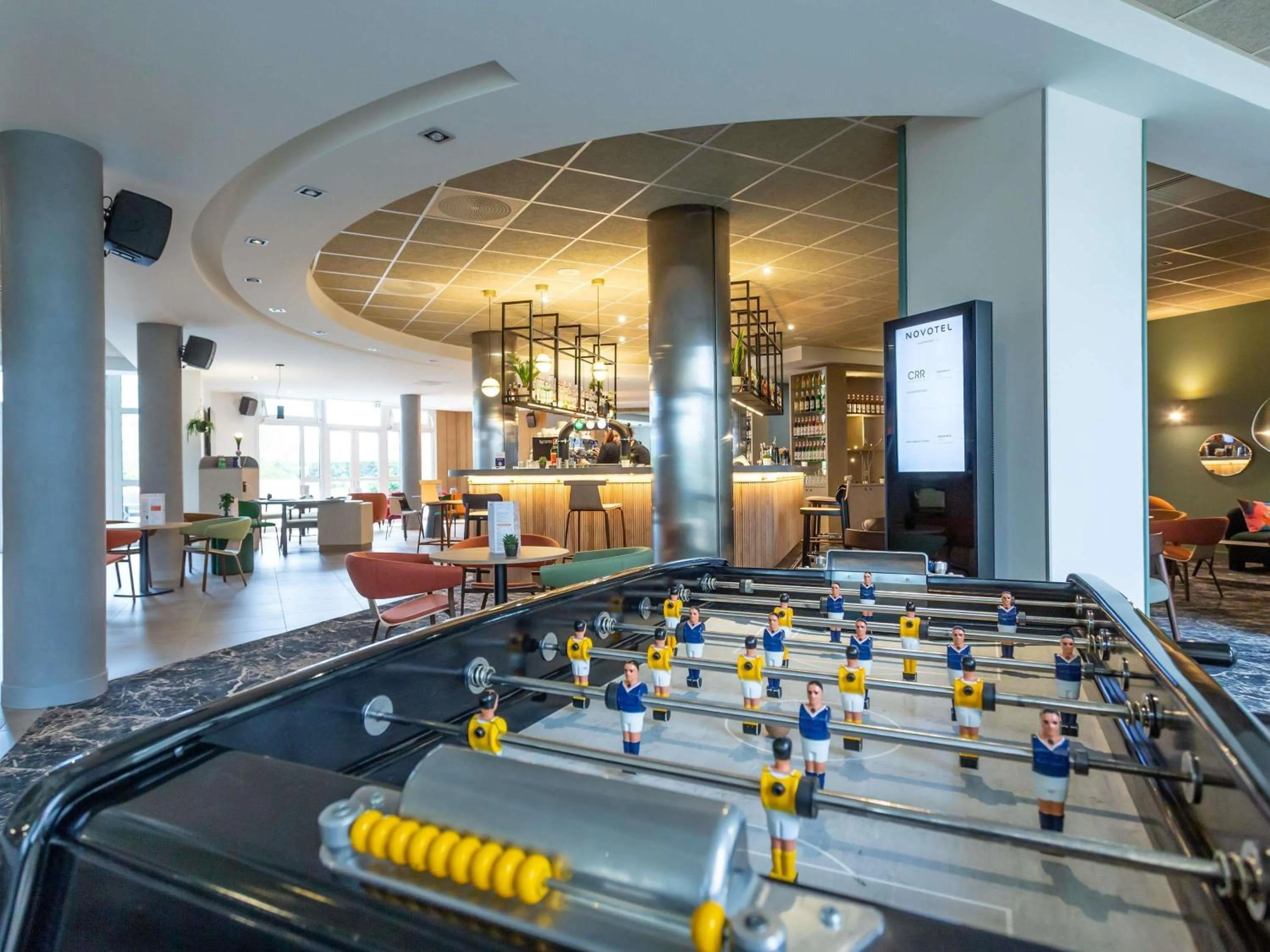 Lounge or bar in Novotel Bourges