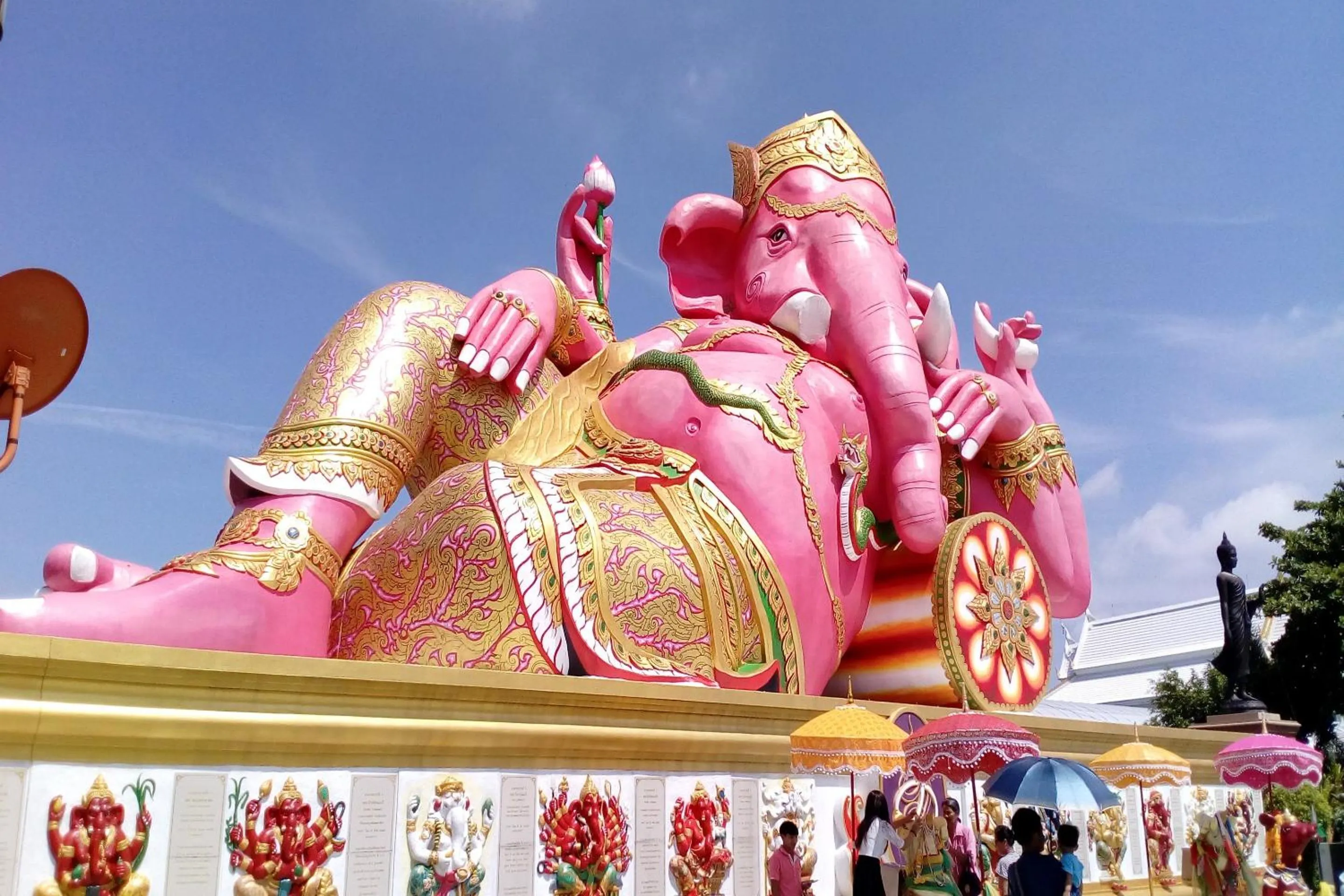 Nearby landmark in Pha Mansion