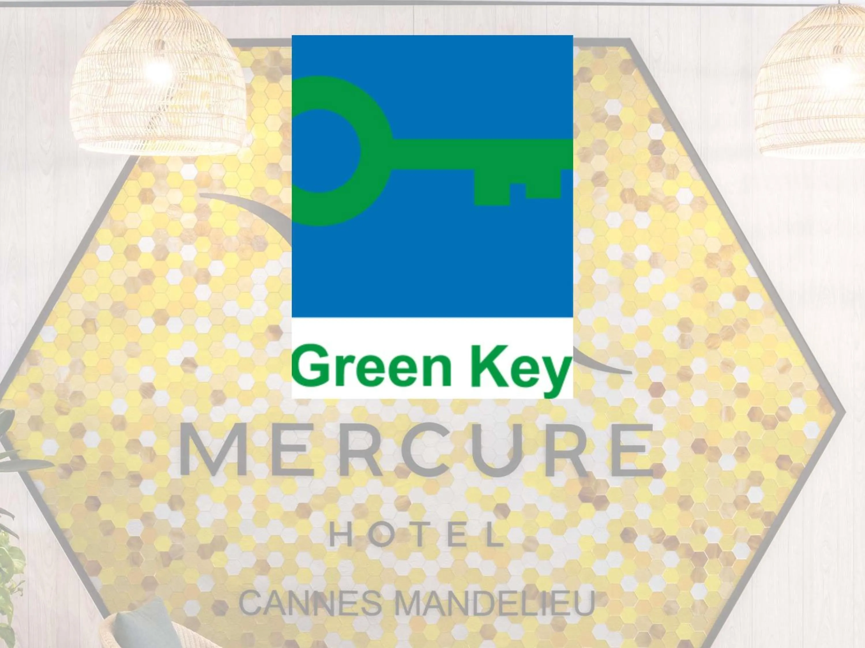 Property building in Mercure Cannes Mandelieu