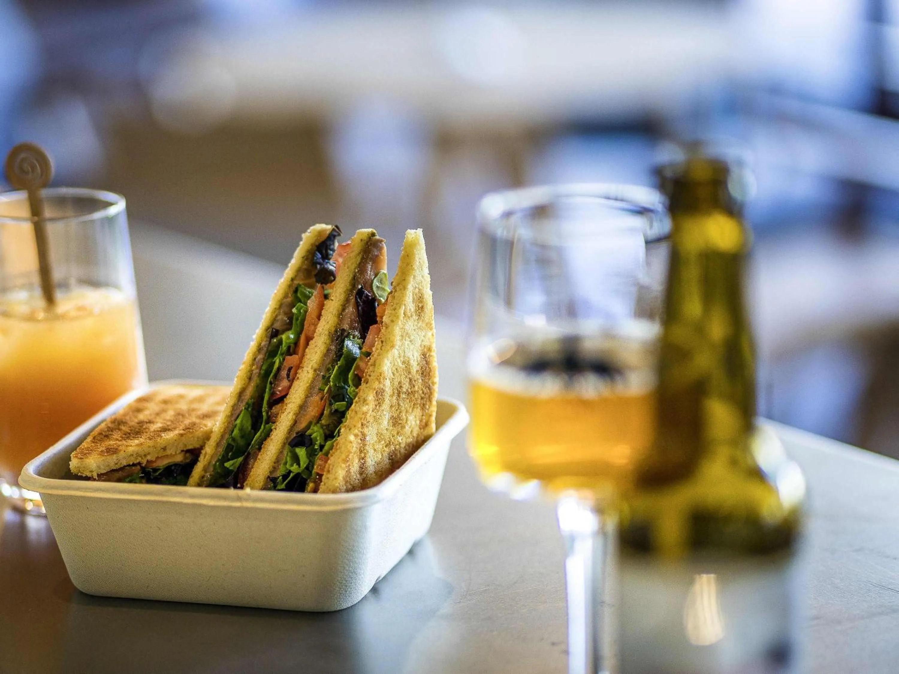 Restaurant/places to eat in Mercure Cannes Mandelieu