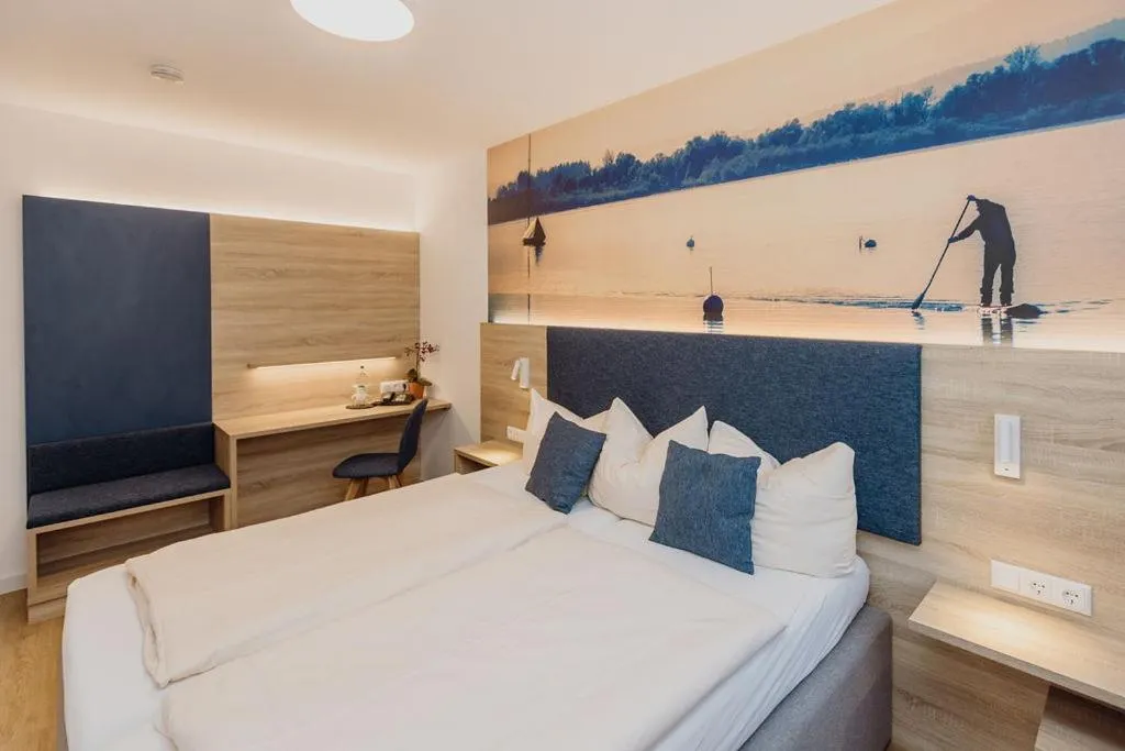 Bedroom, Bed in Hotel Landgasthof Schöntag