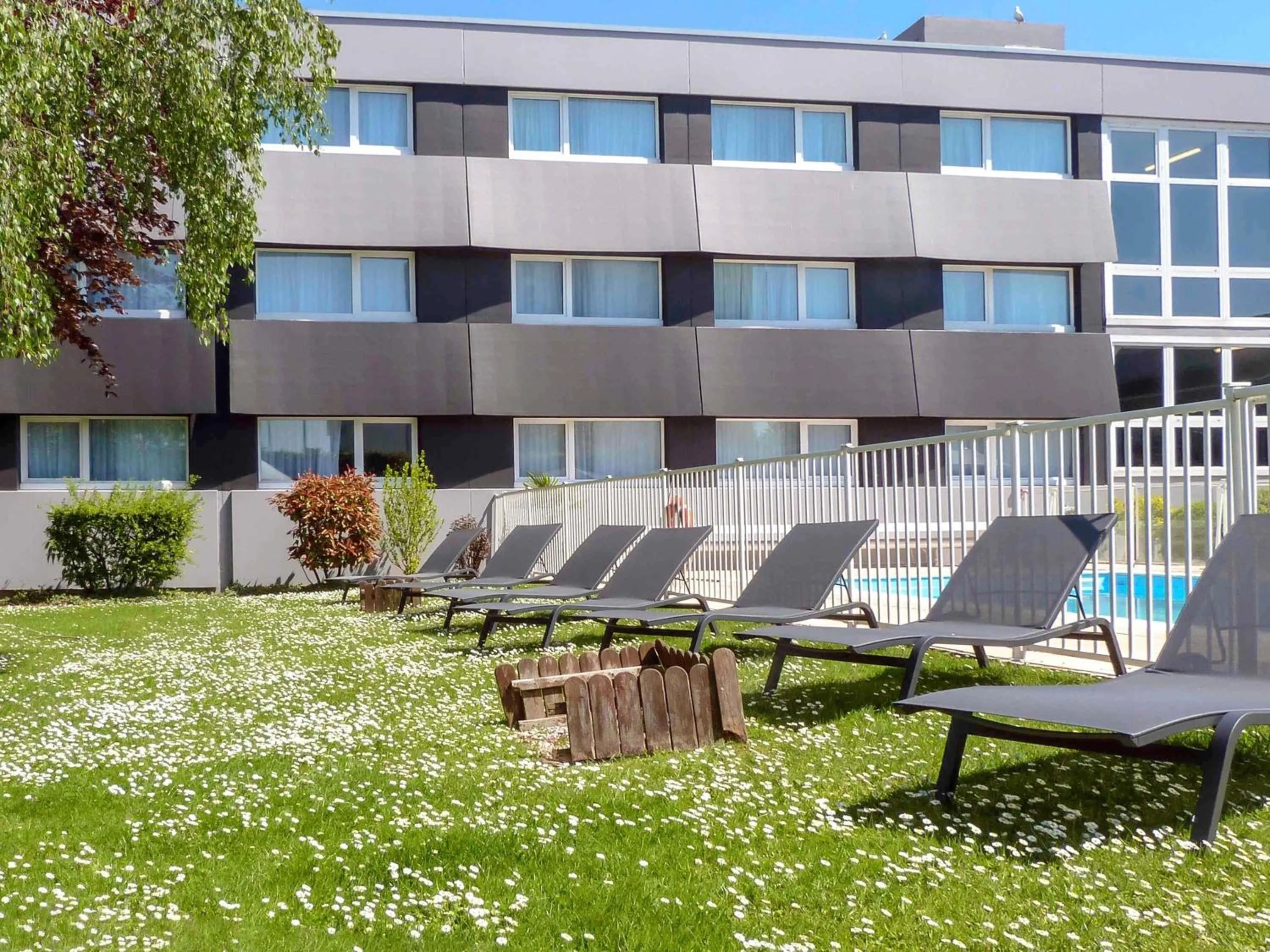 Property building in Novotel Caen Côte de Nacre