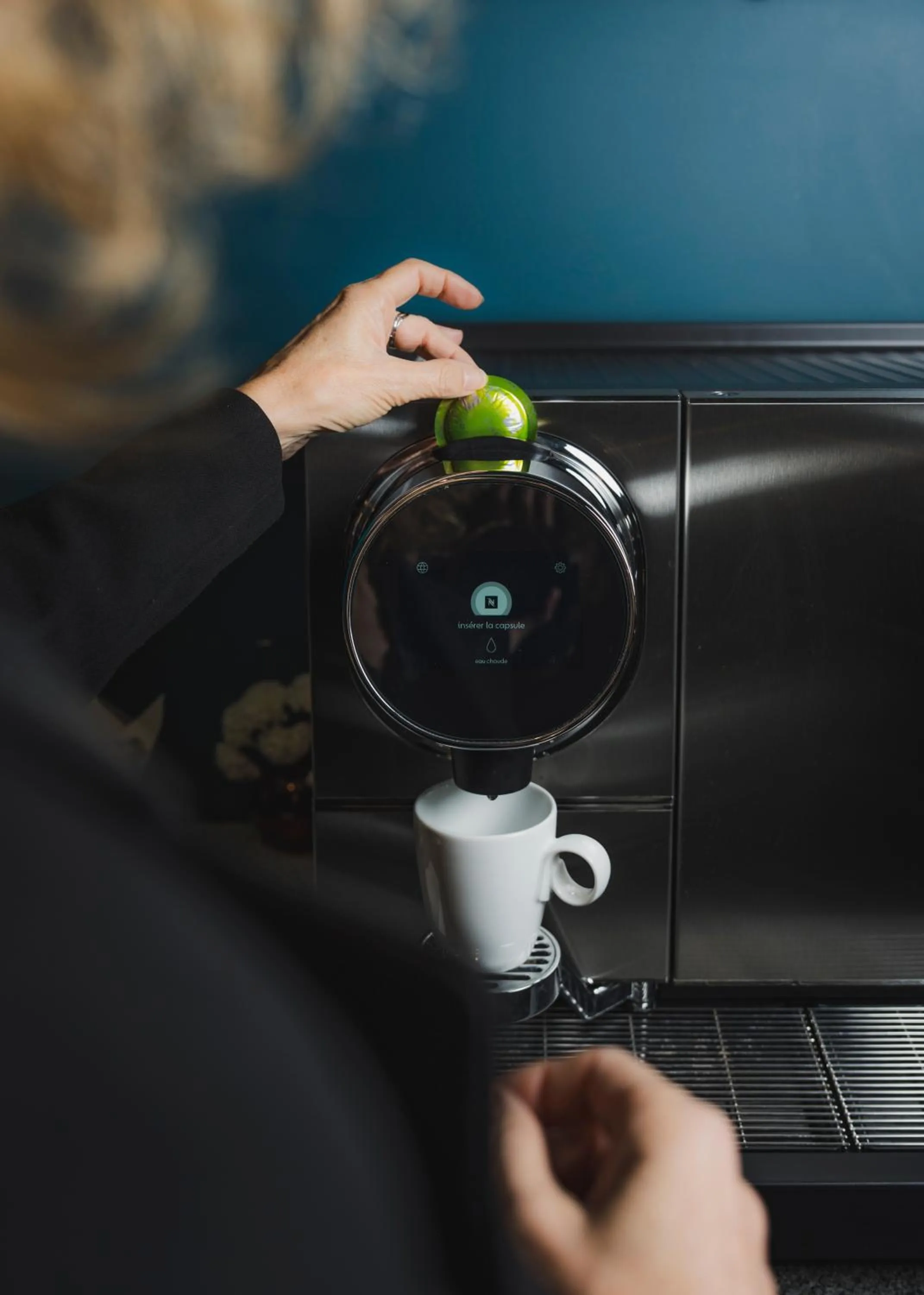 Lounge or bar in Novotel Caen Côte de Nacre