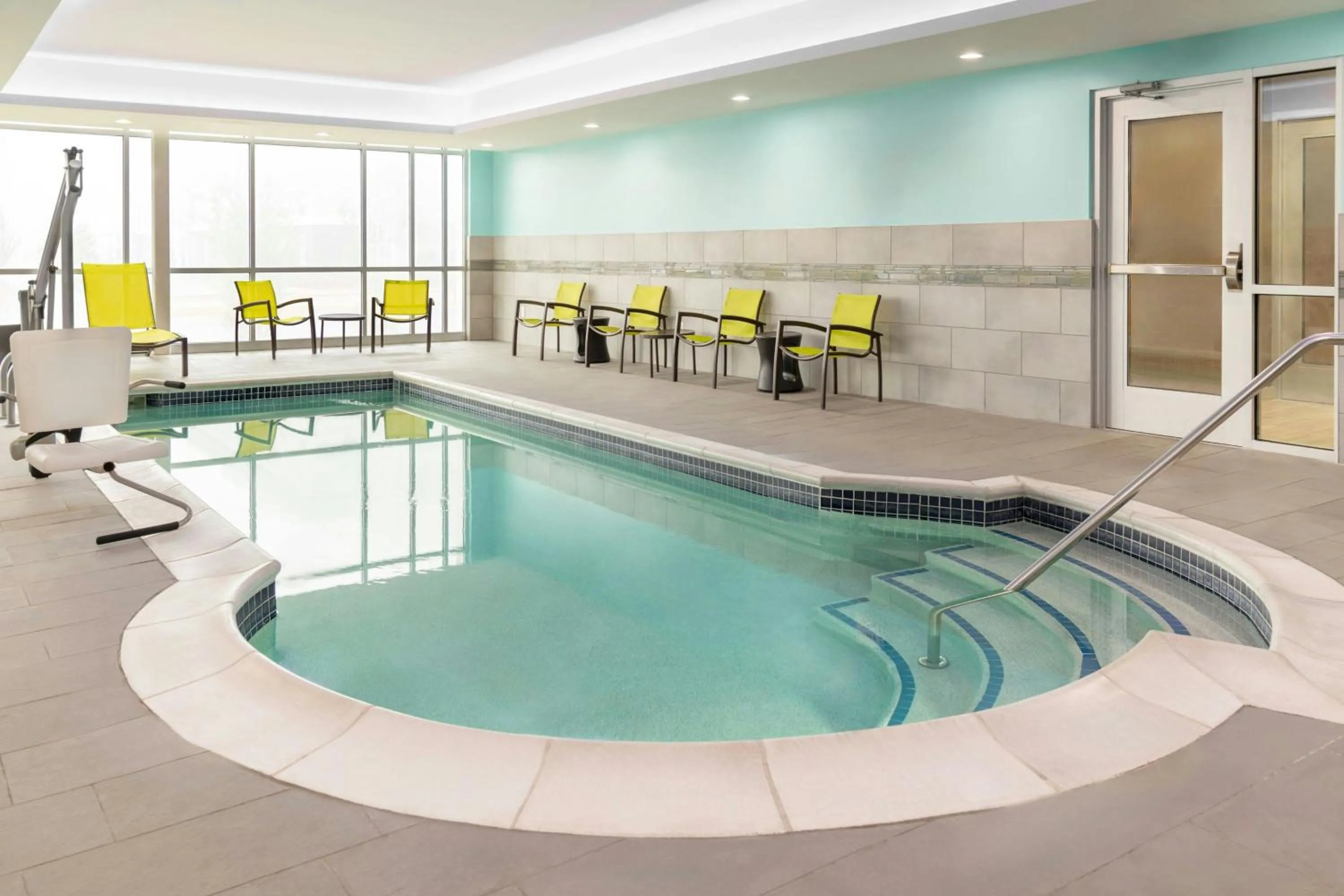 Swimming pool in SpringHill Suites by Marriott Holland