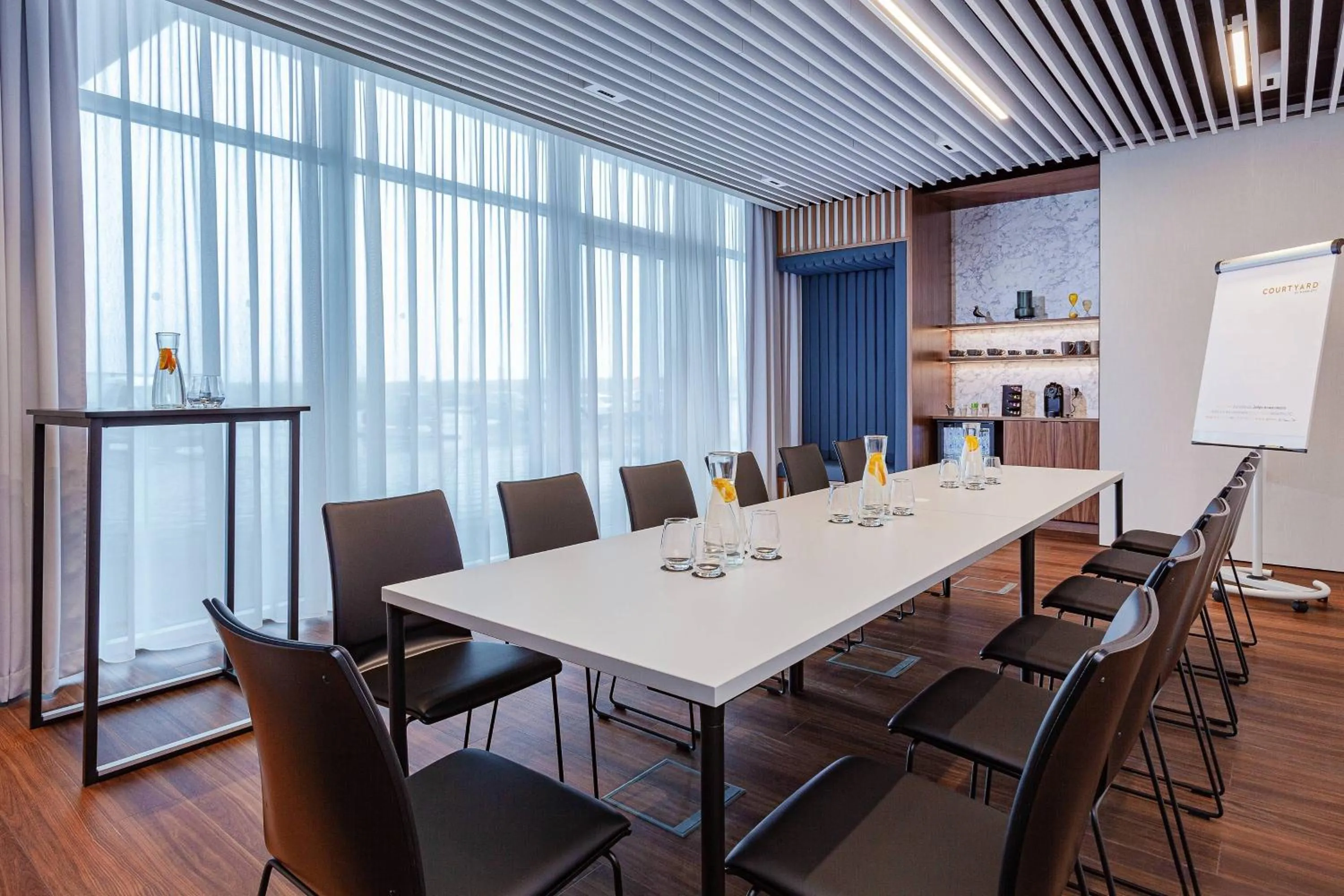 Meeting/conference room in Courtyard by Marriott Reykjavik Keflavik Airport
