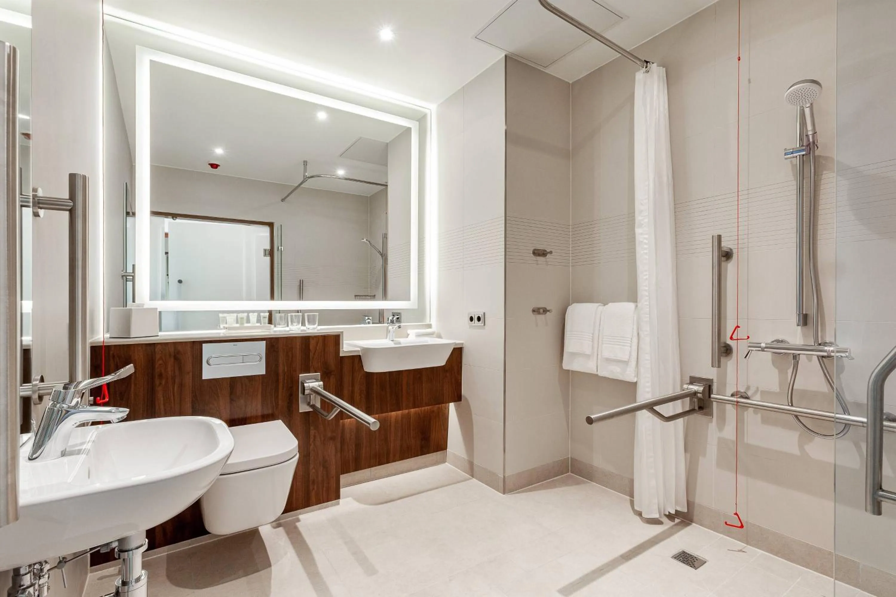 Bathroom in Courtyard by Marriott Reykjavik Keflavik Airport