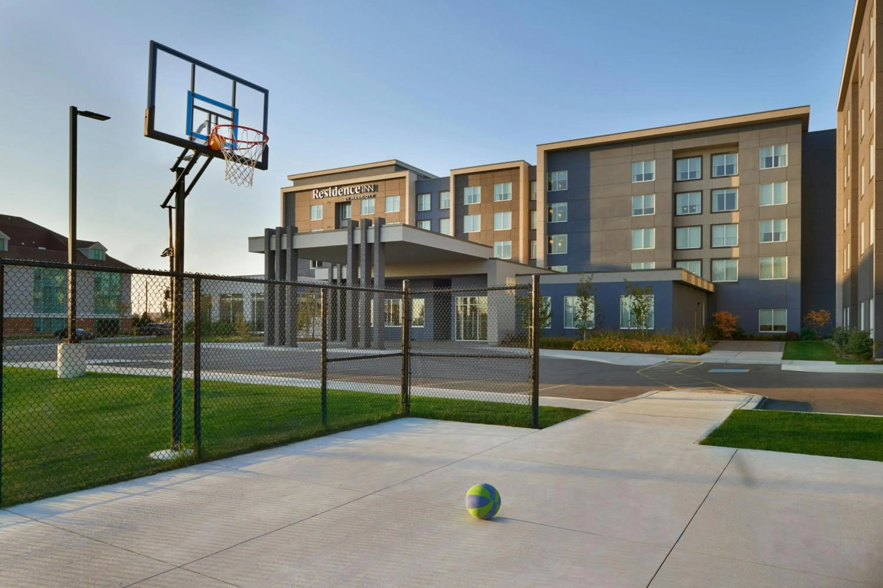 Fitness centre/facilities in Residence Inn by Marriott Toronto Mississauga Southwest