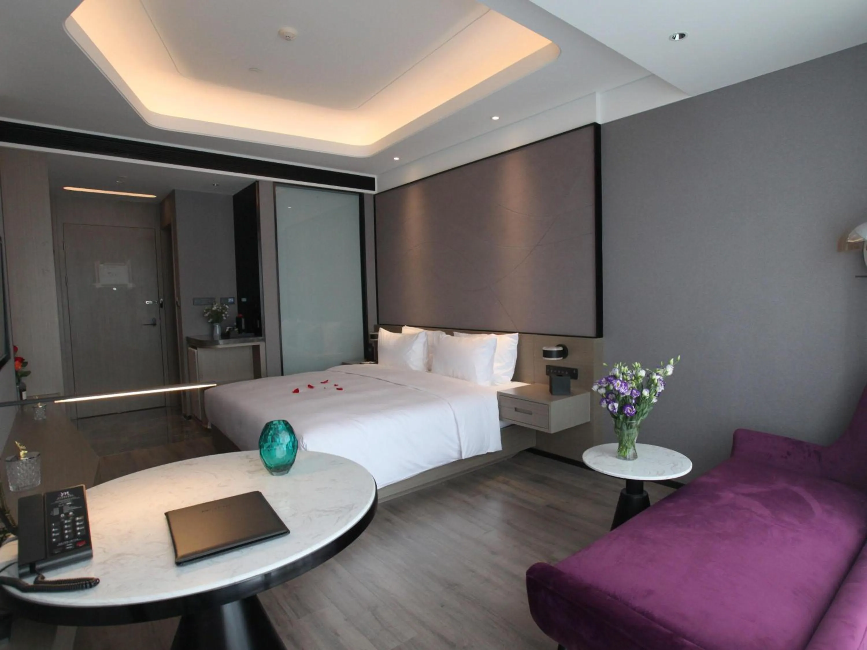 Bedroom, Bed in Mercure Xian Hi-Tech Zone