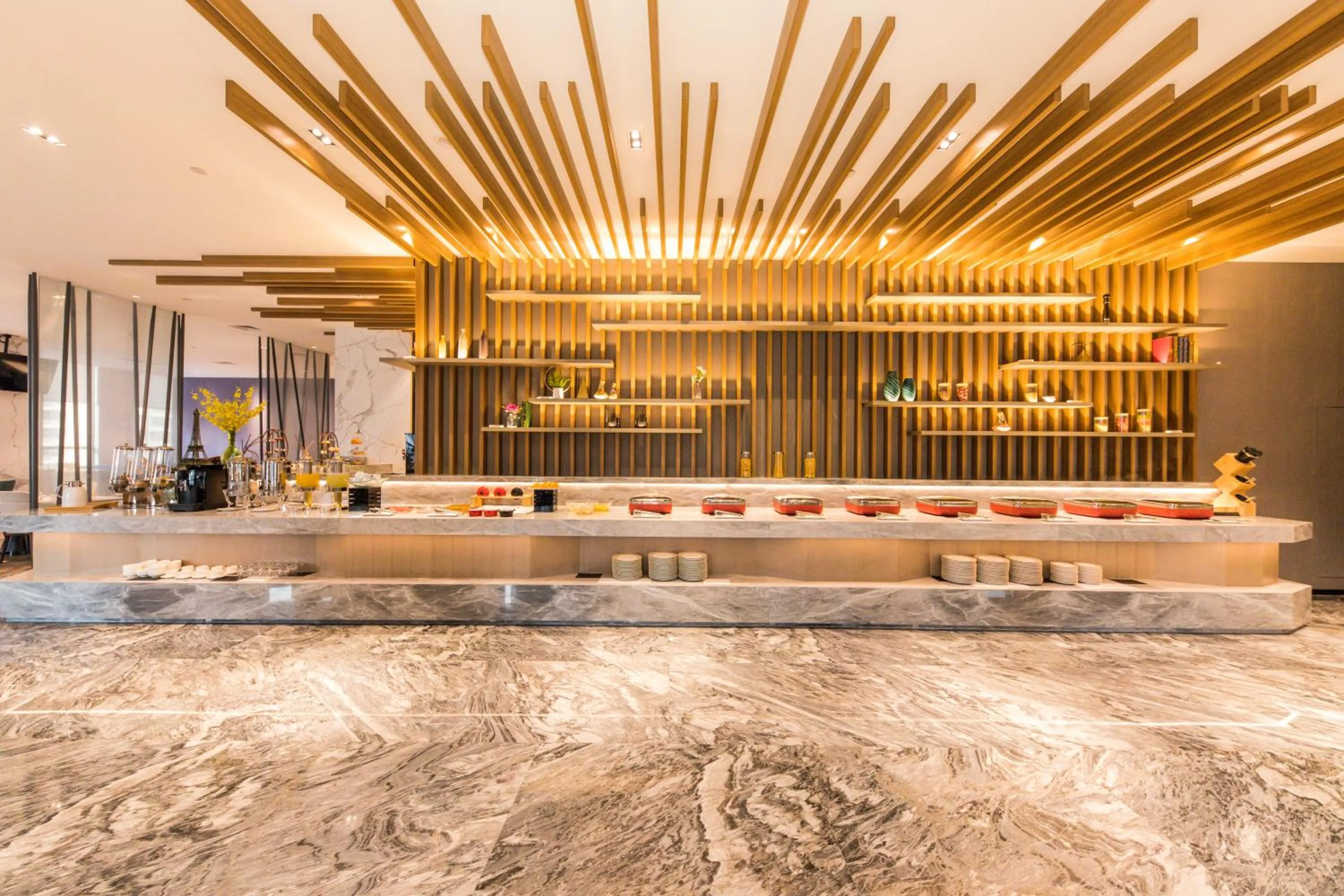 Restaurant/places to eat in Mercure Xian Hi Tech Zone