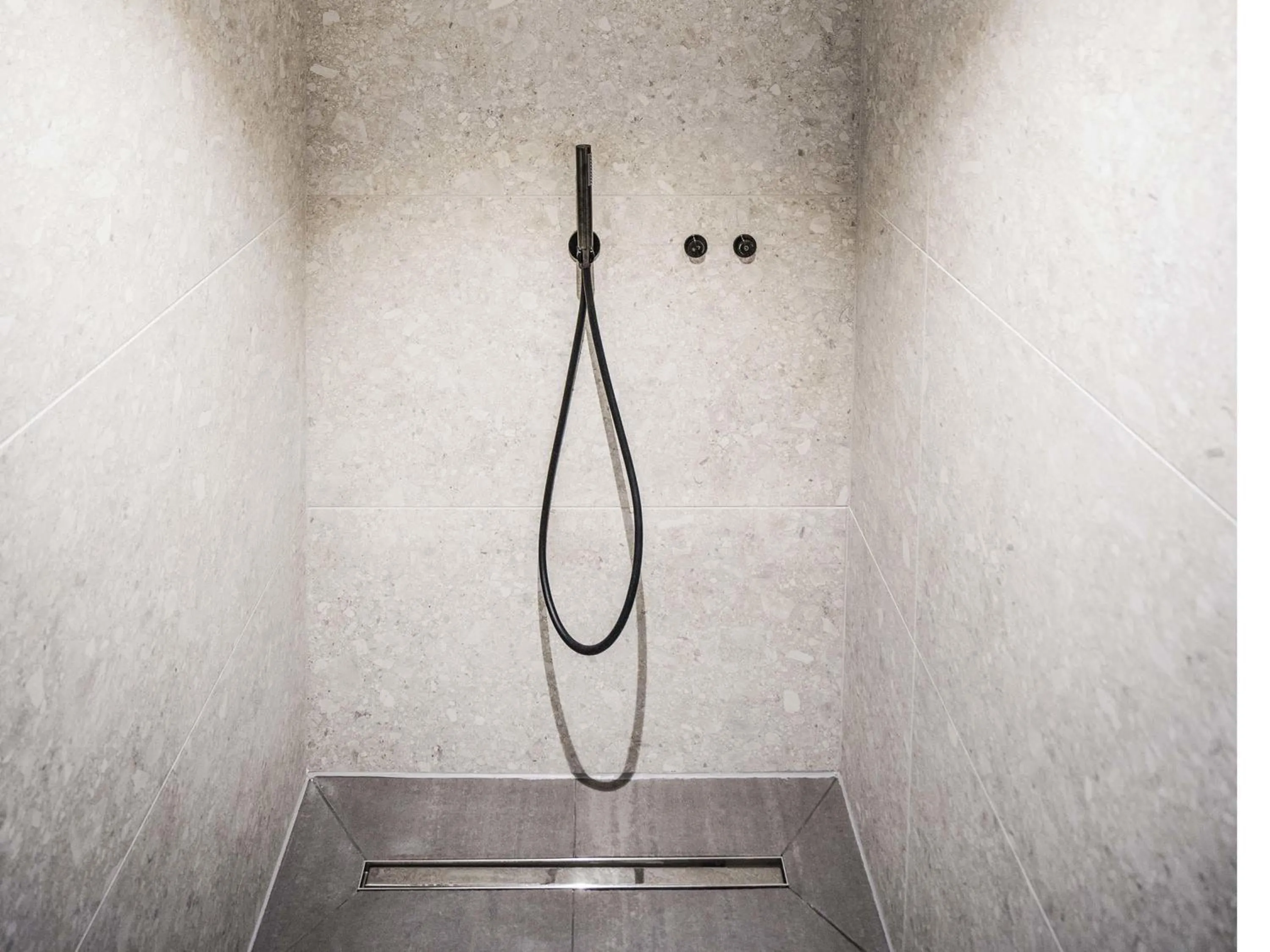 Bedroom in Novotel Leicester