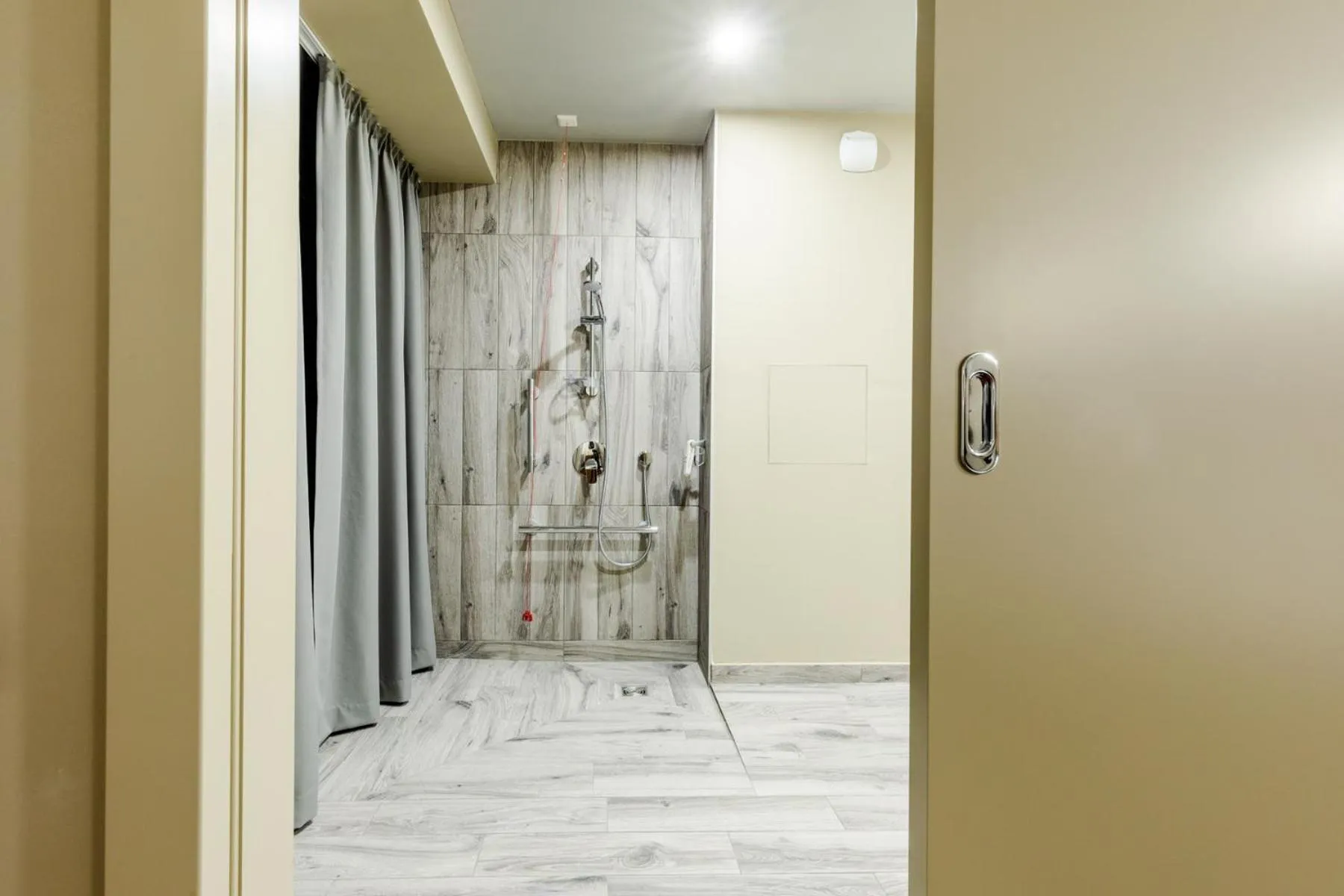 Facility for disabled guests in ibis Tbilisi Stadium